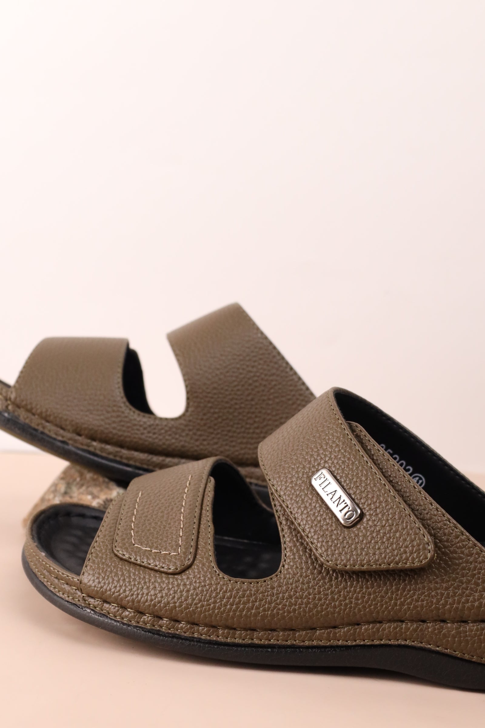 Men's sandal 35202