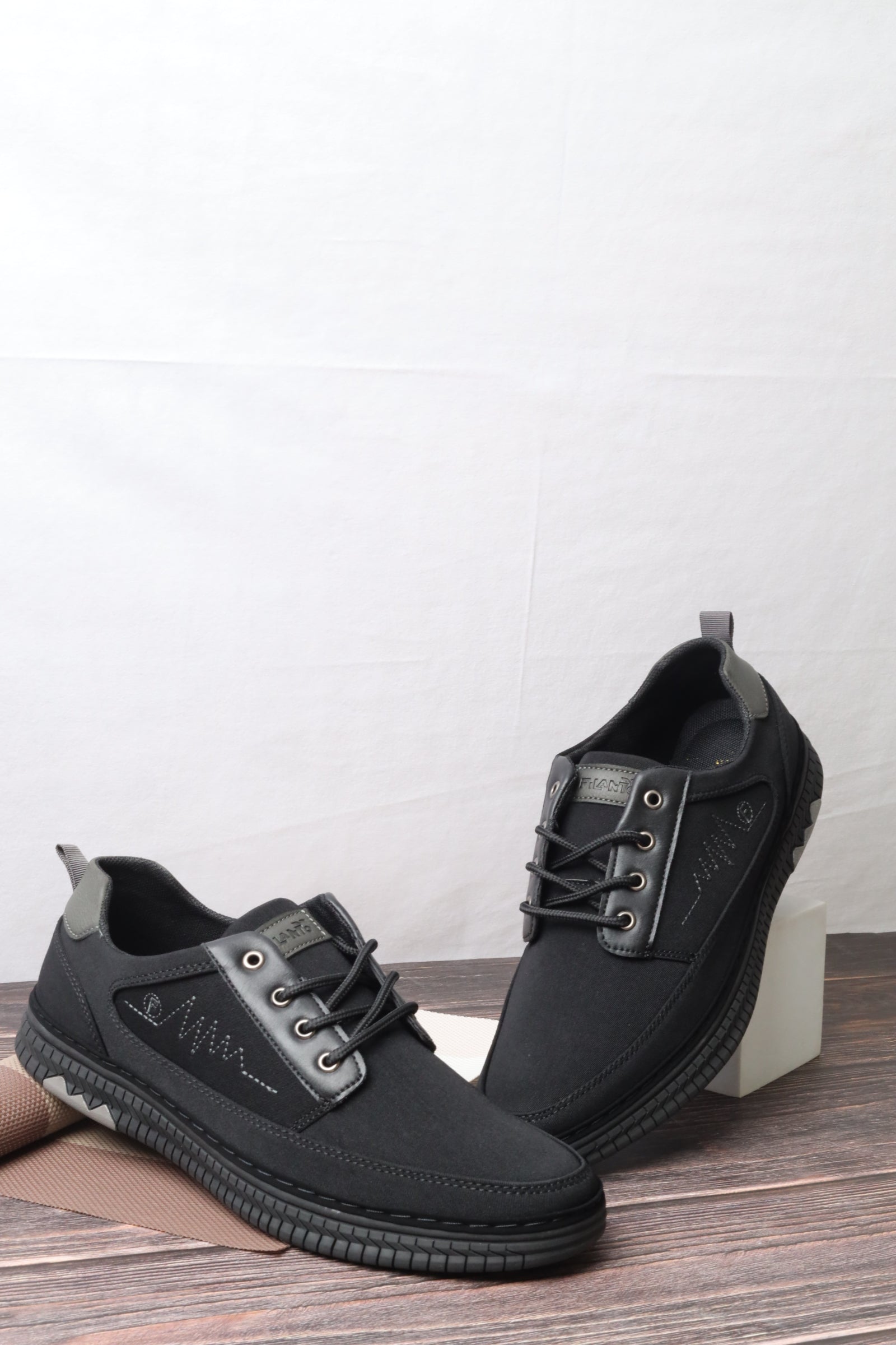 Casual Shoe 18040