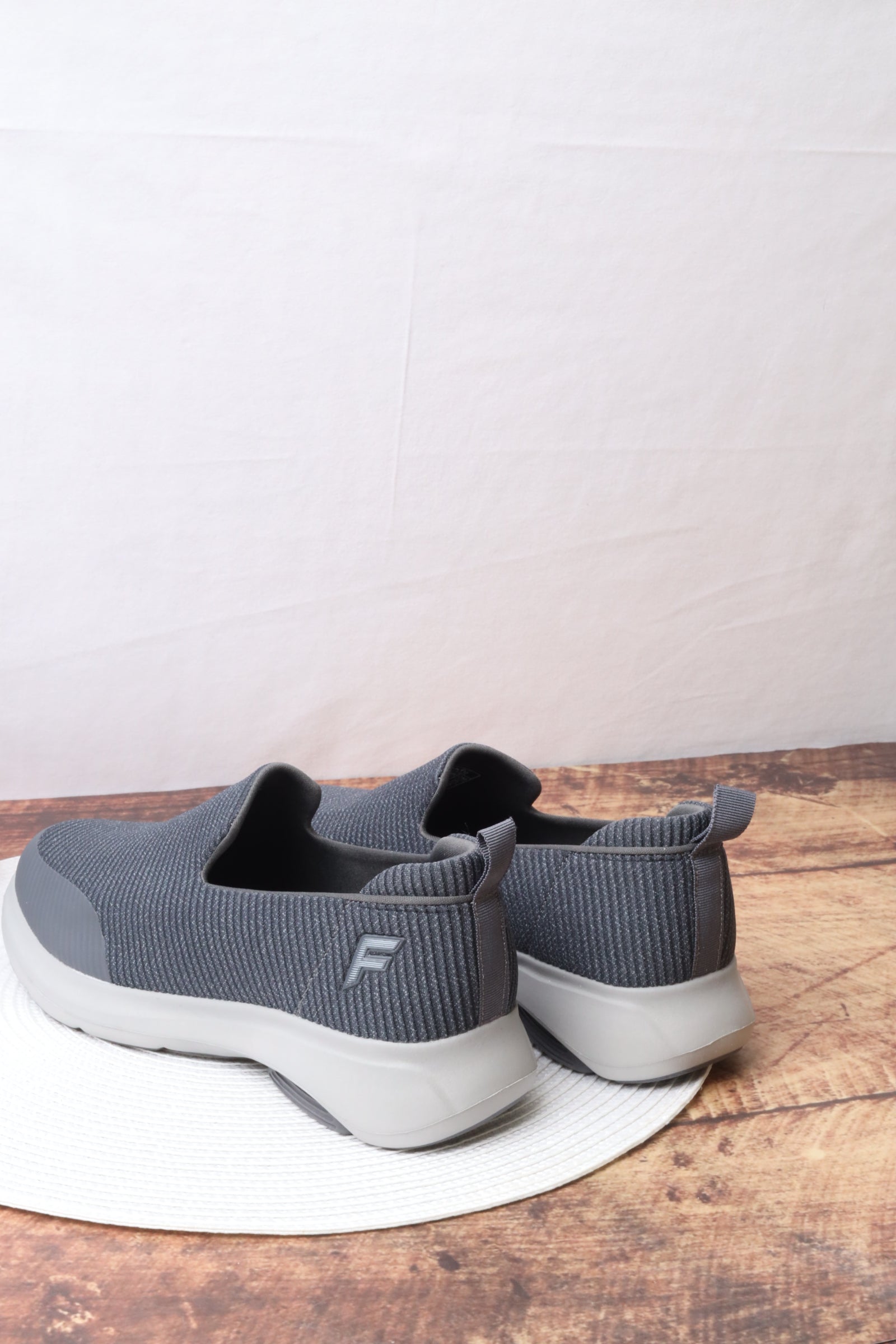 حذاء ولادي 19608