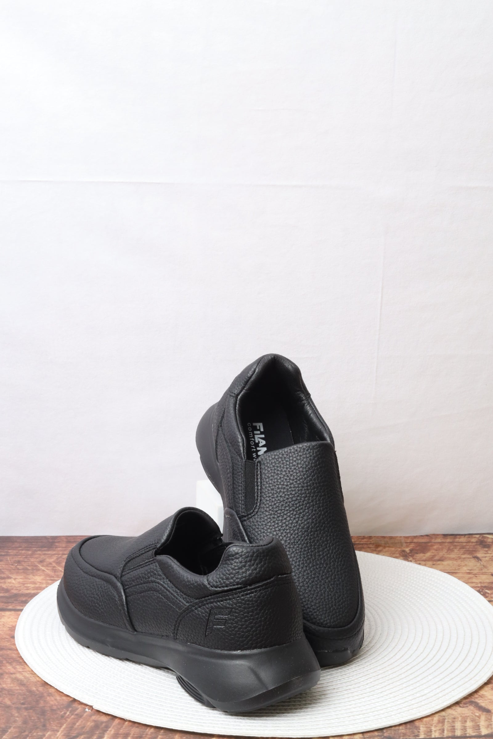 حذاء ولادي 19611