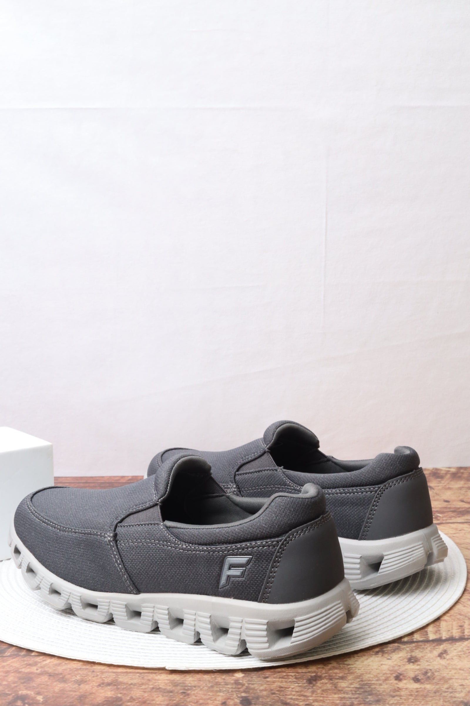 حذاء ولادي 19617