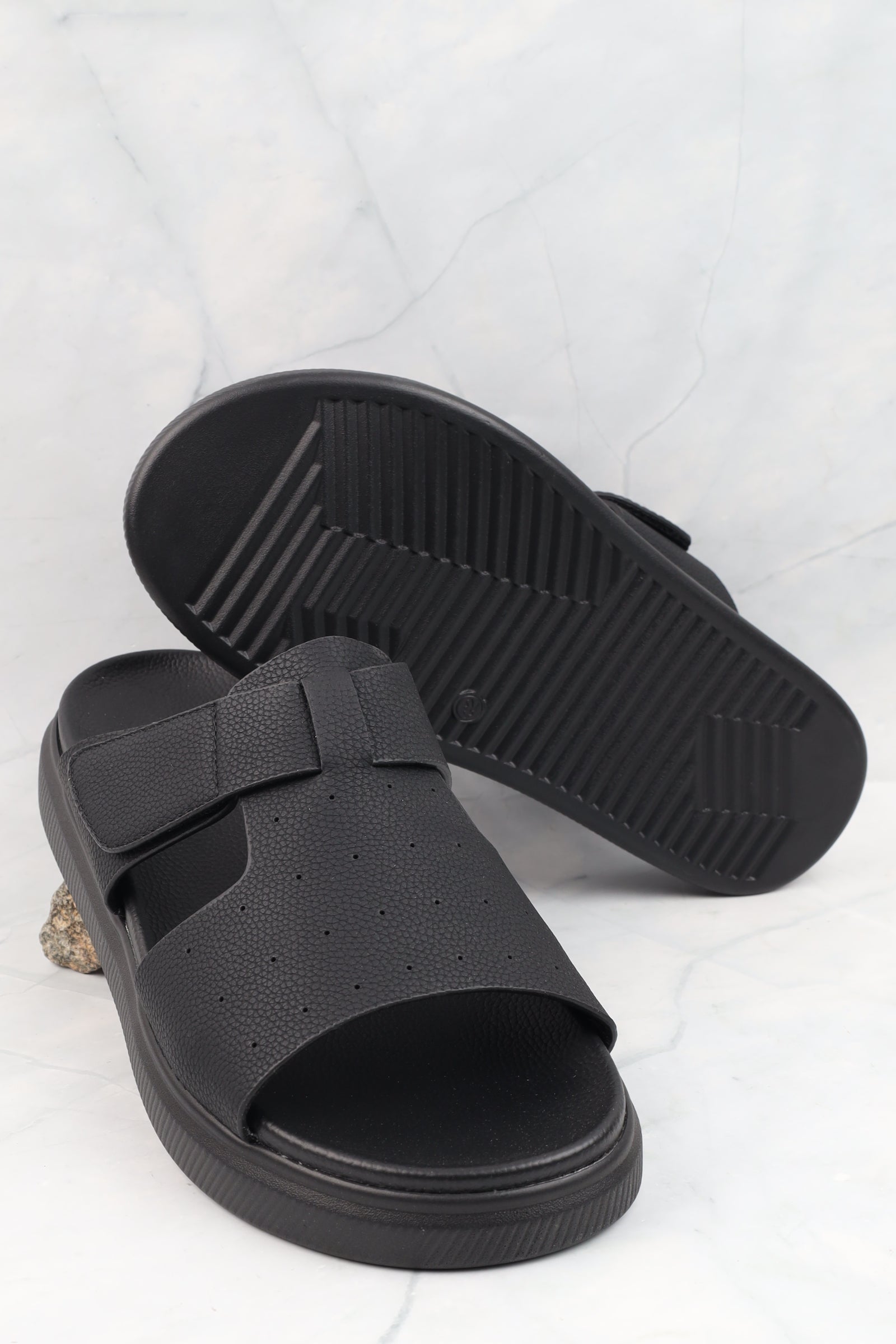 Men's sandal 23205