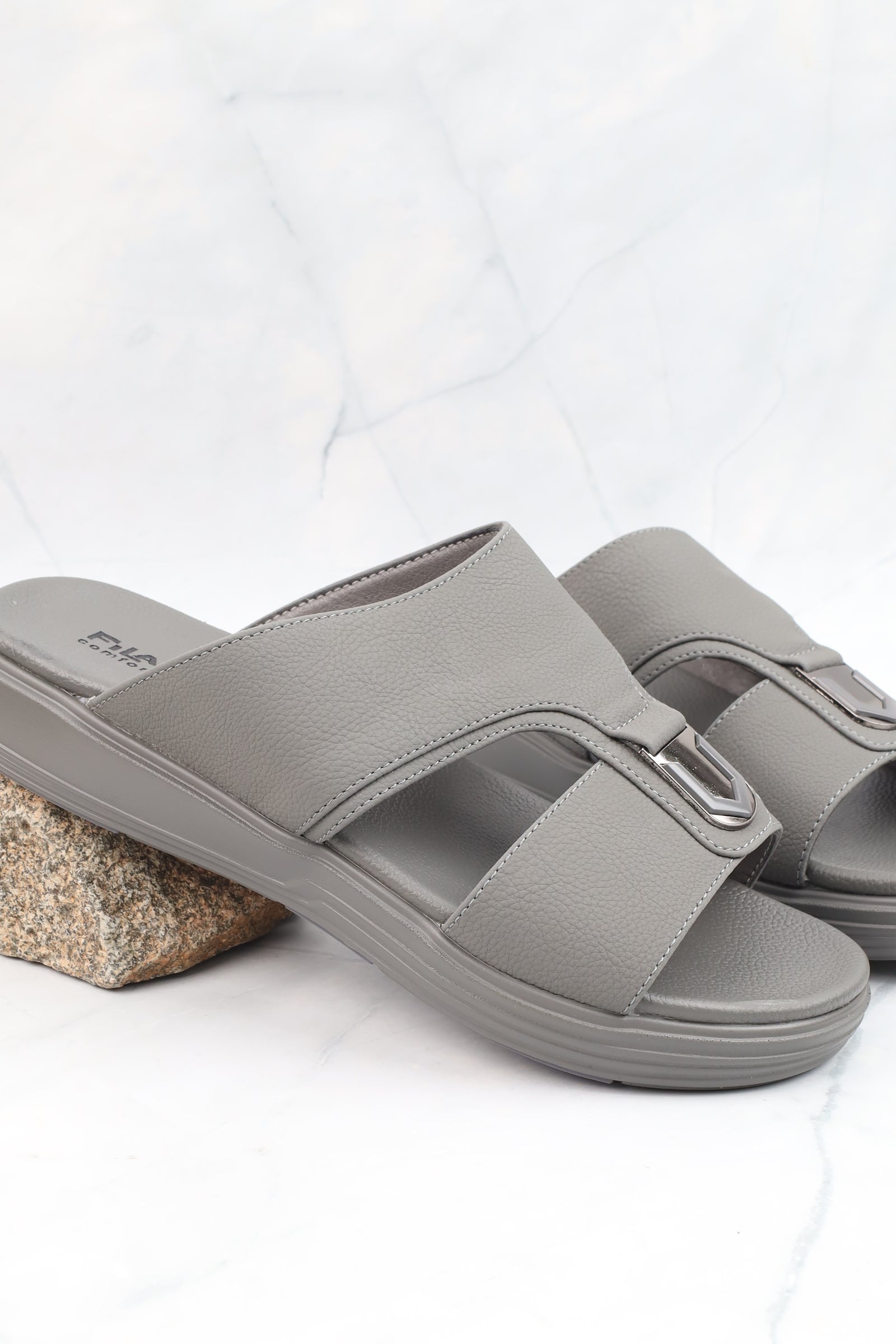 Men's Sandal 27747