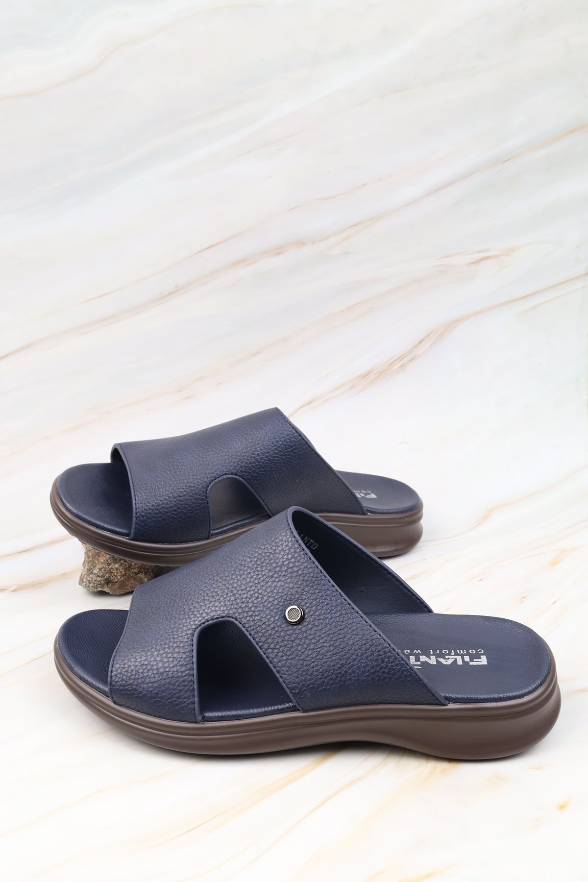 Men's Sandal 27534