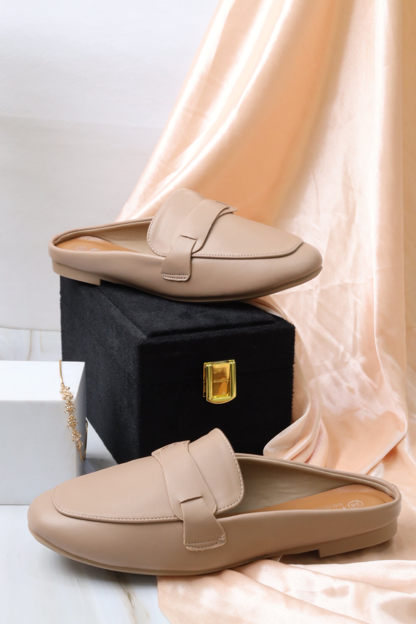 Women's casual shoes 55012