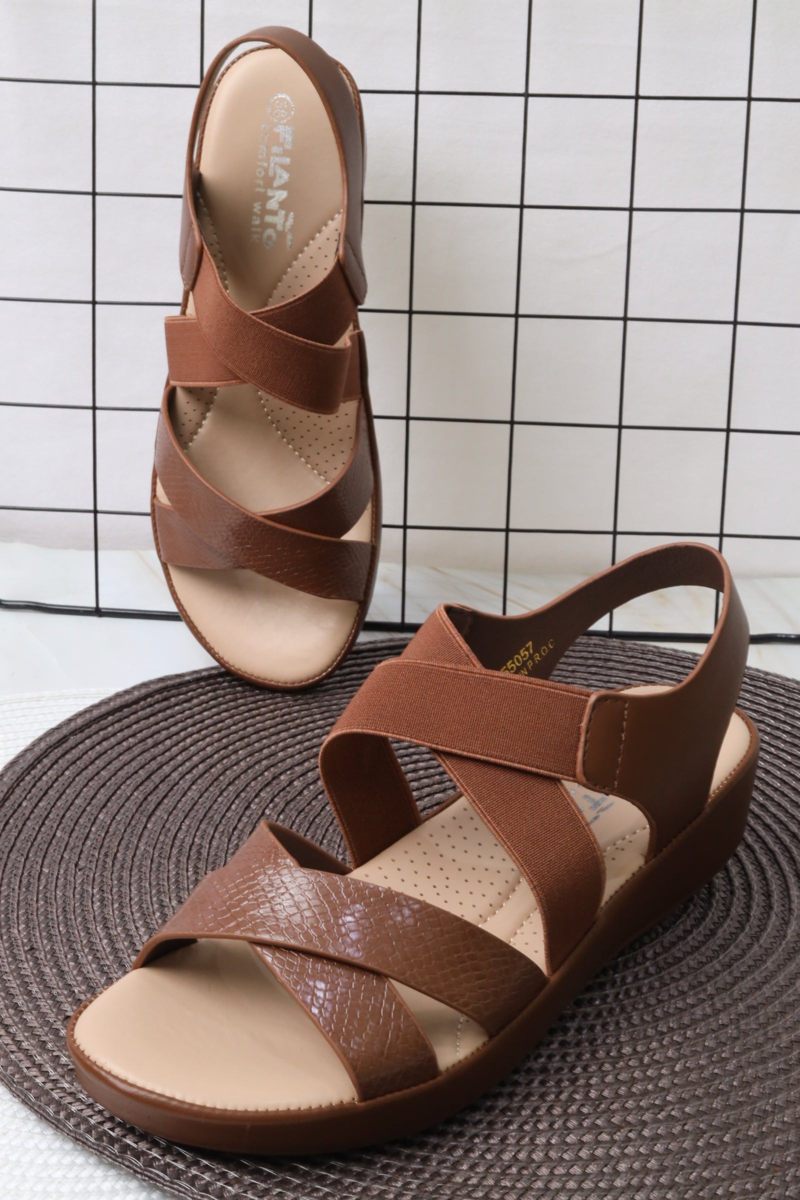 Women's sandal 55057