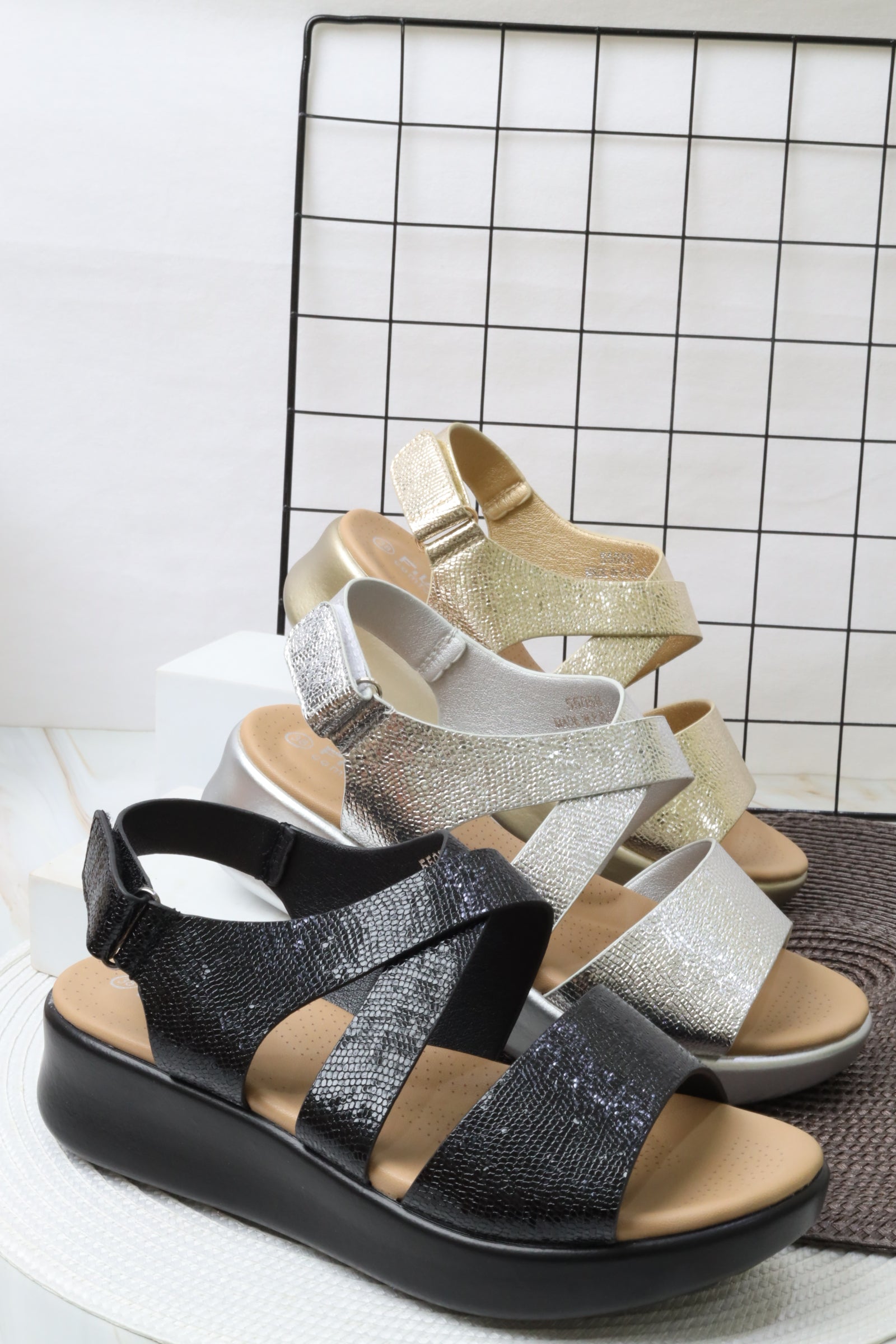 Women's sandal 55058