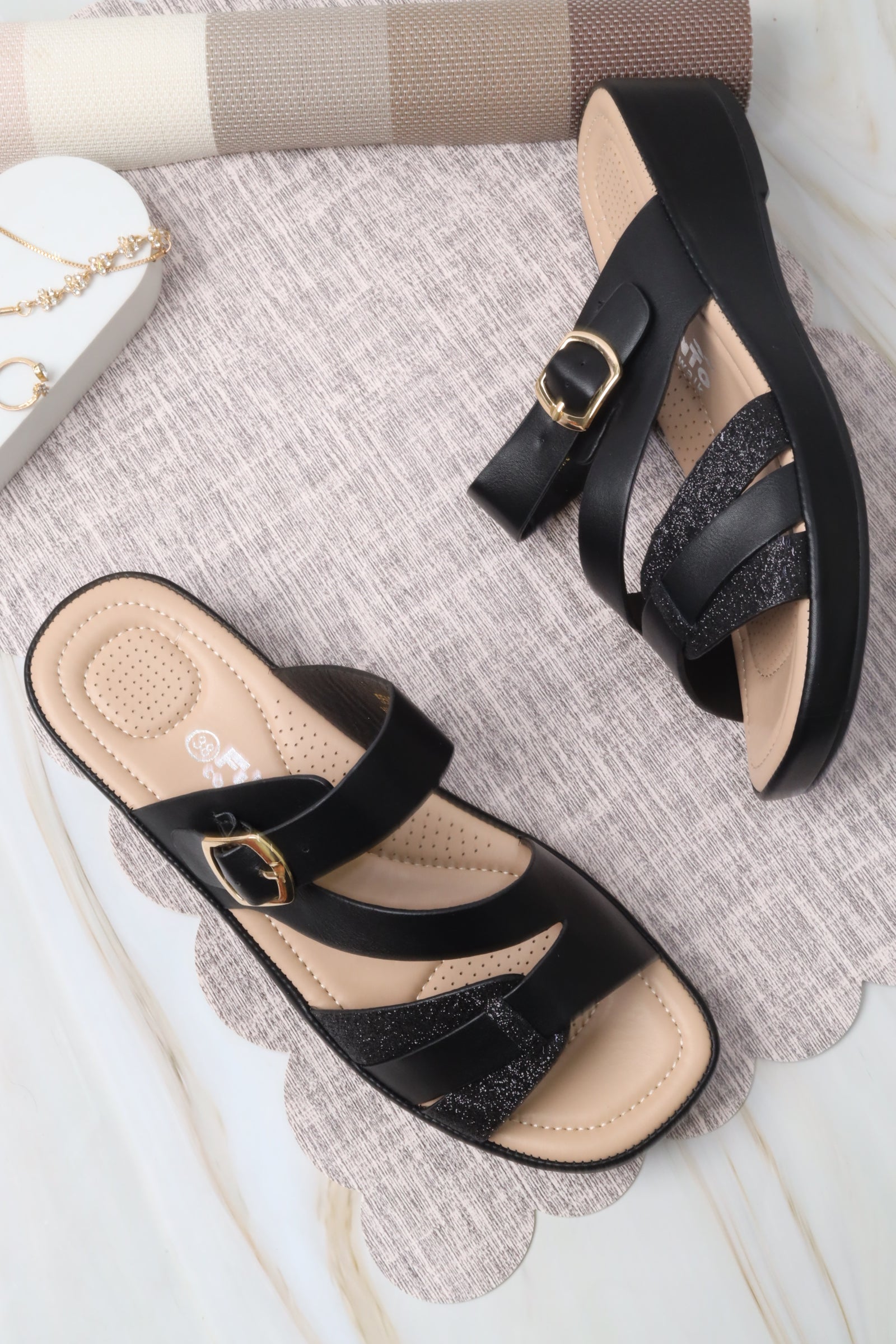 Women's sandal 55054