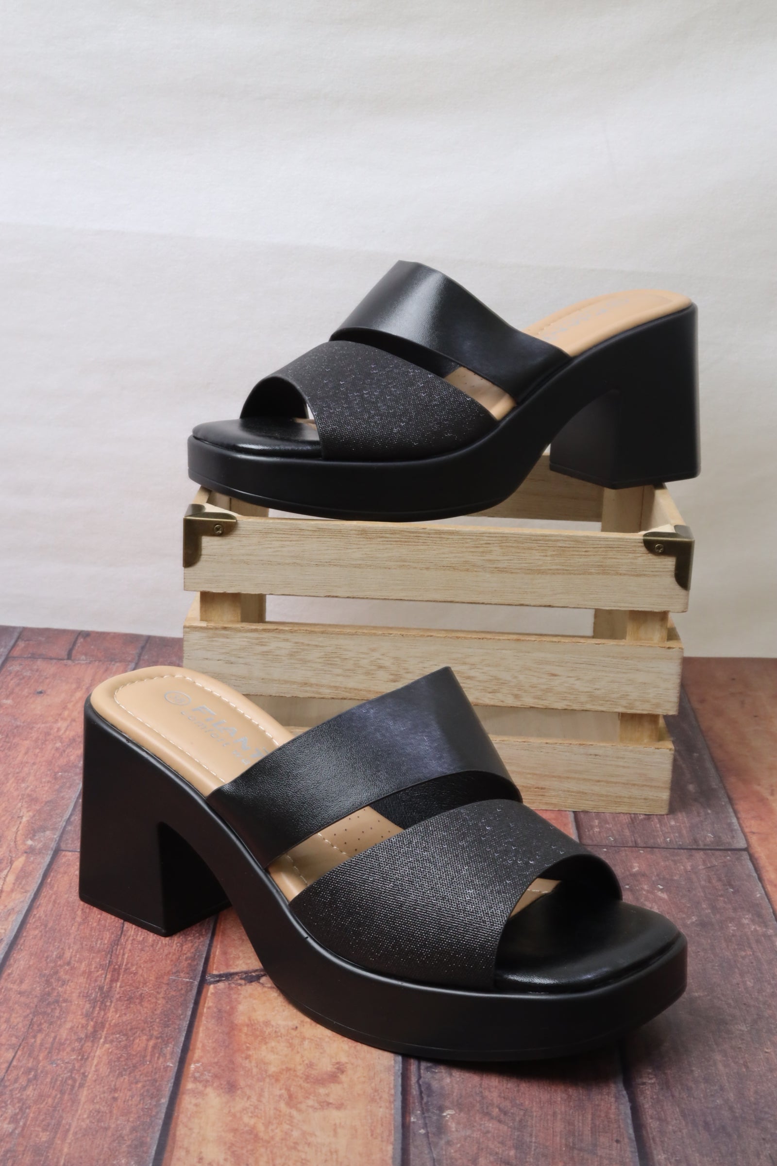 Women's heeled sandals 55066