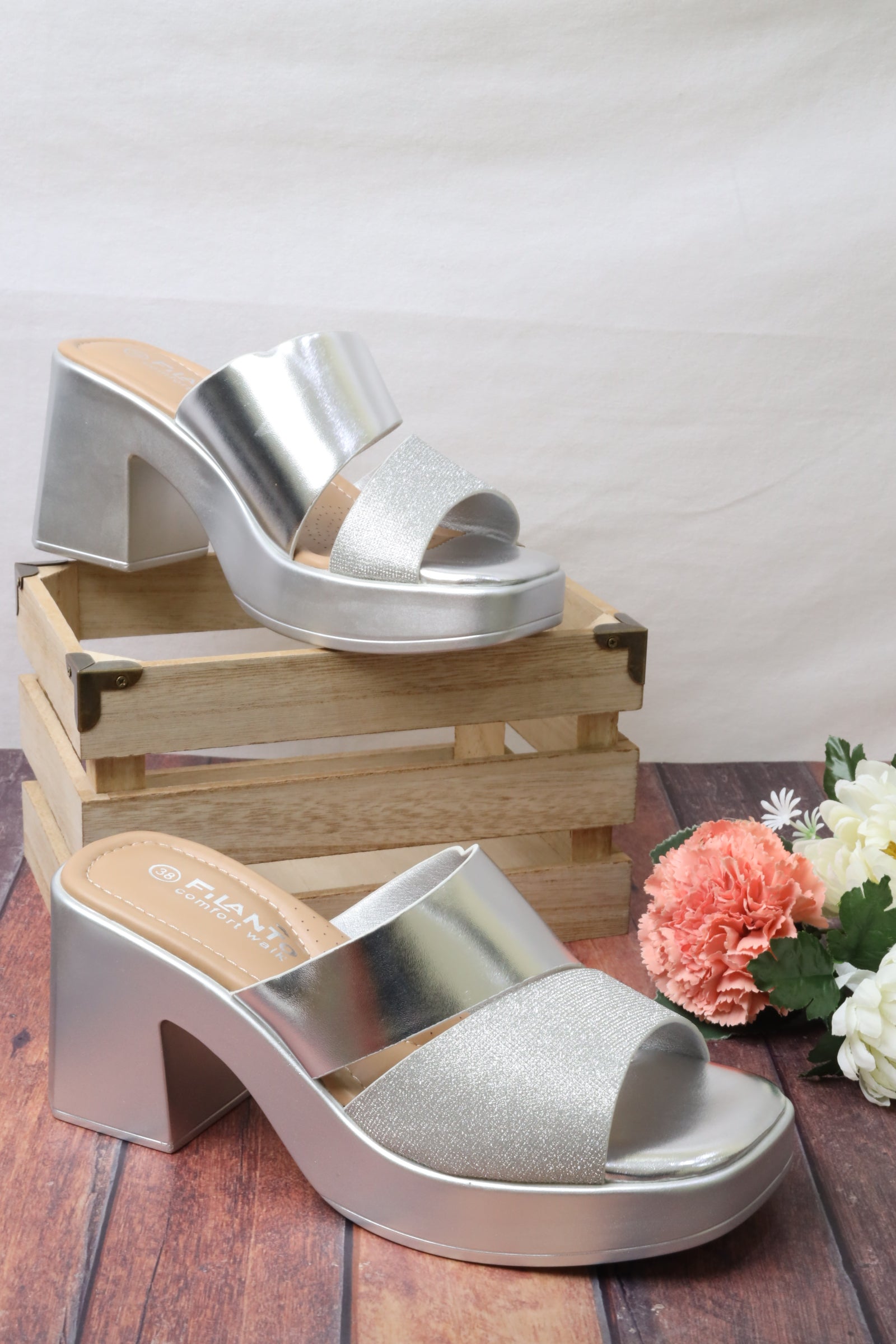 Women's heeled sandals 55066