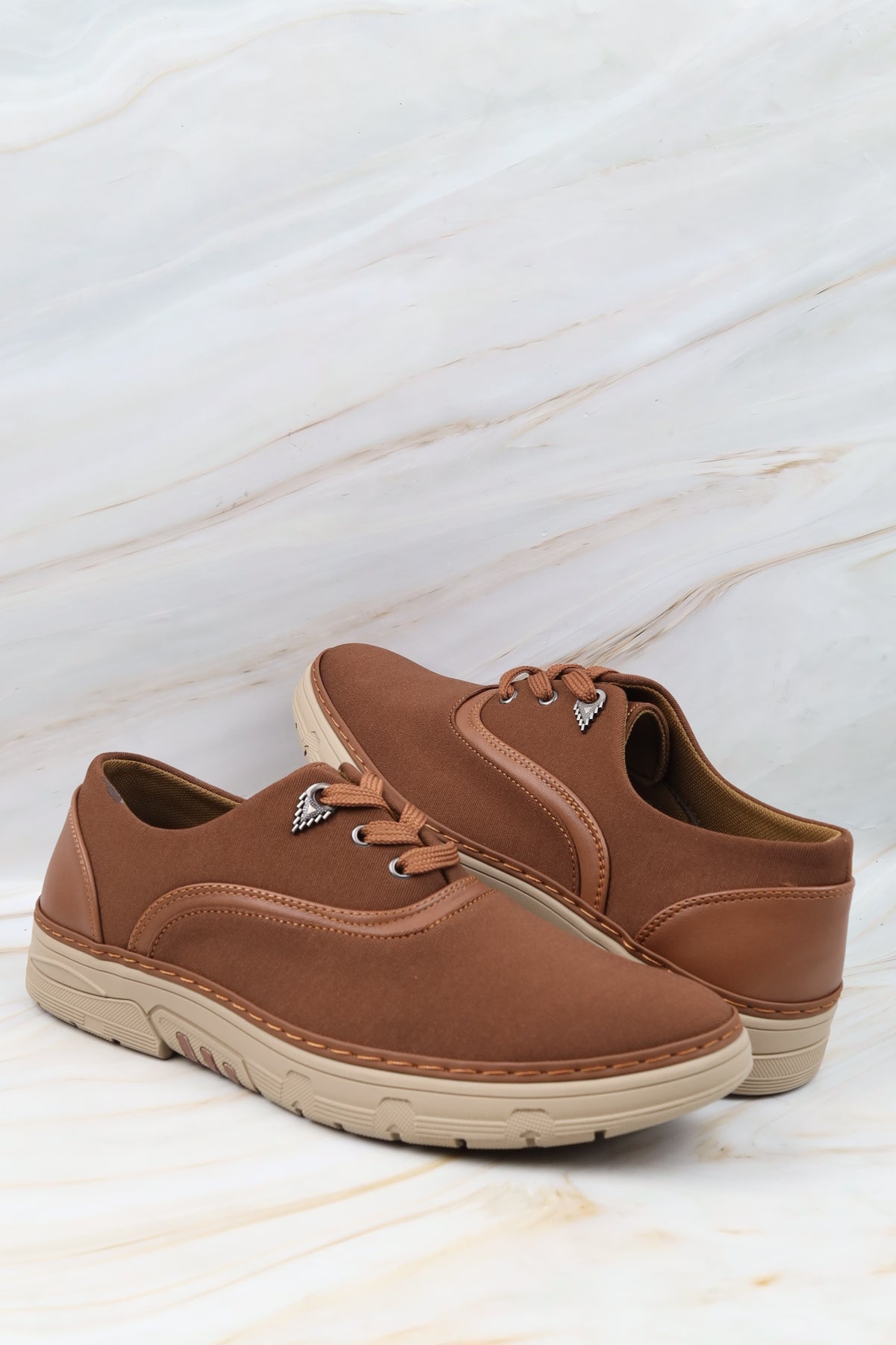 Casual shoe 28519