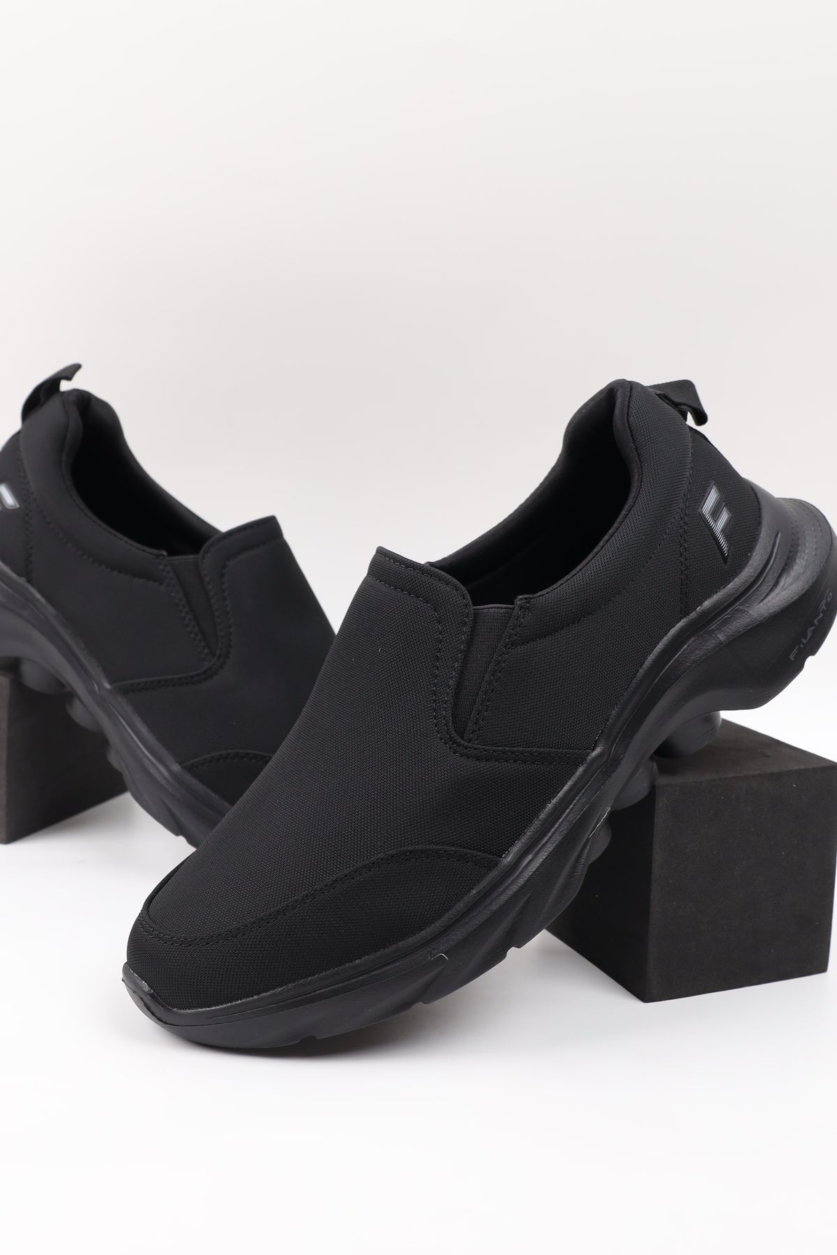 Men's Sports Shoes 16604