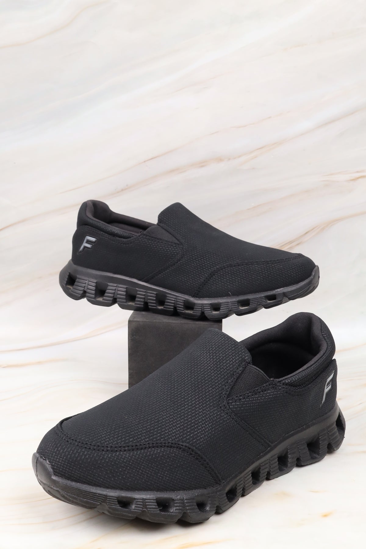 Boys' shoes 19616