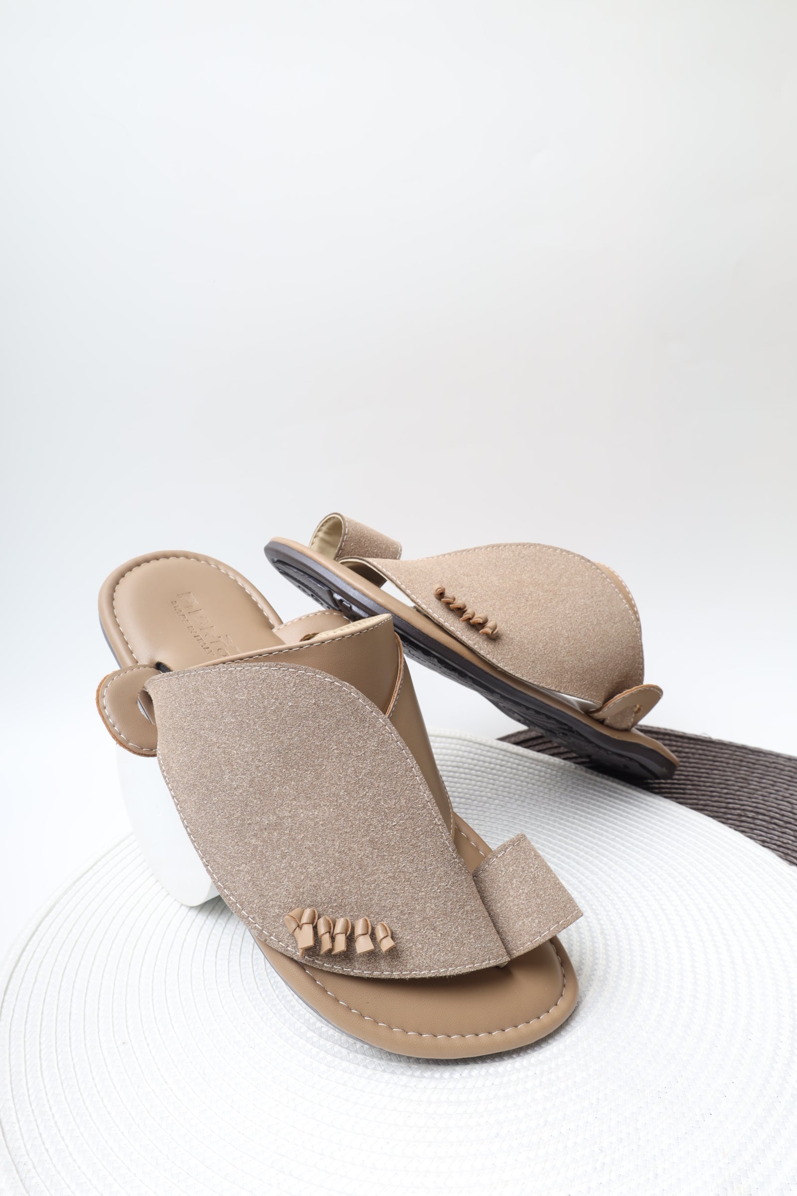 Italian Sharqi 1231452