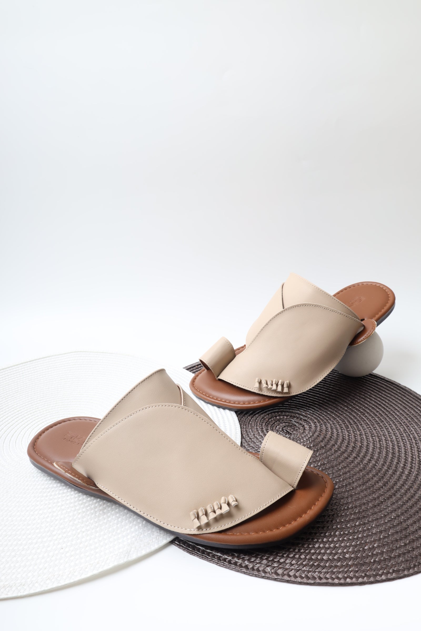 Italian Sharqi 1231457