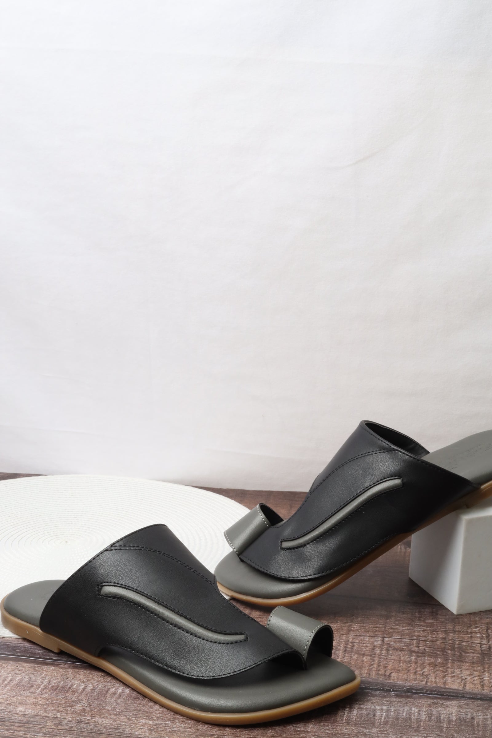 Italian sandal 1231077