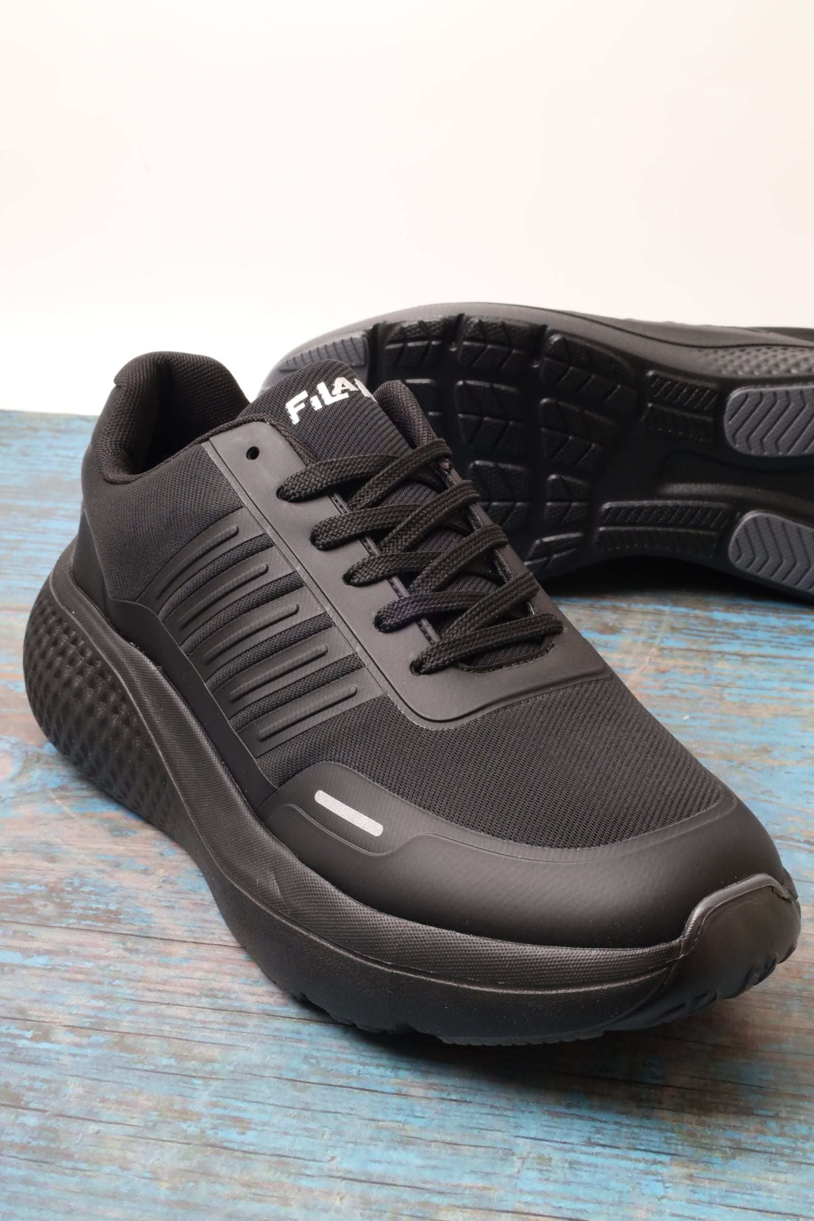 حذاء رياضي رجالي 24106