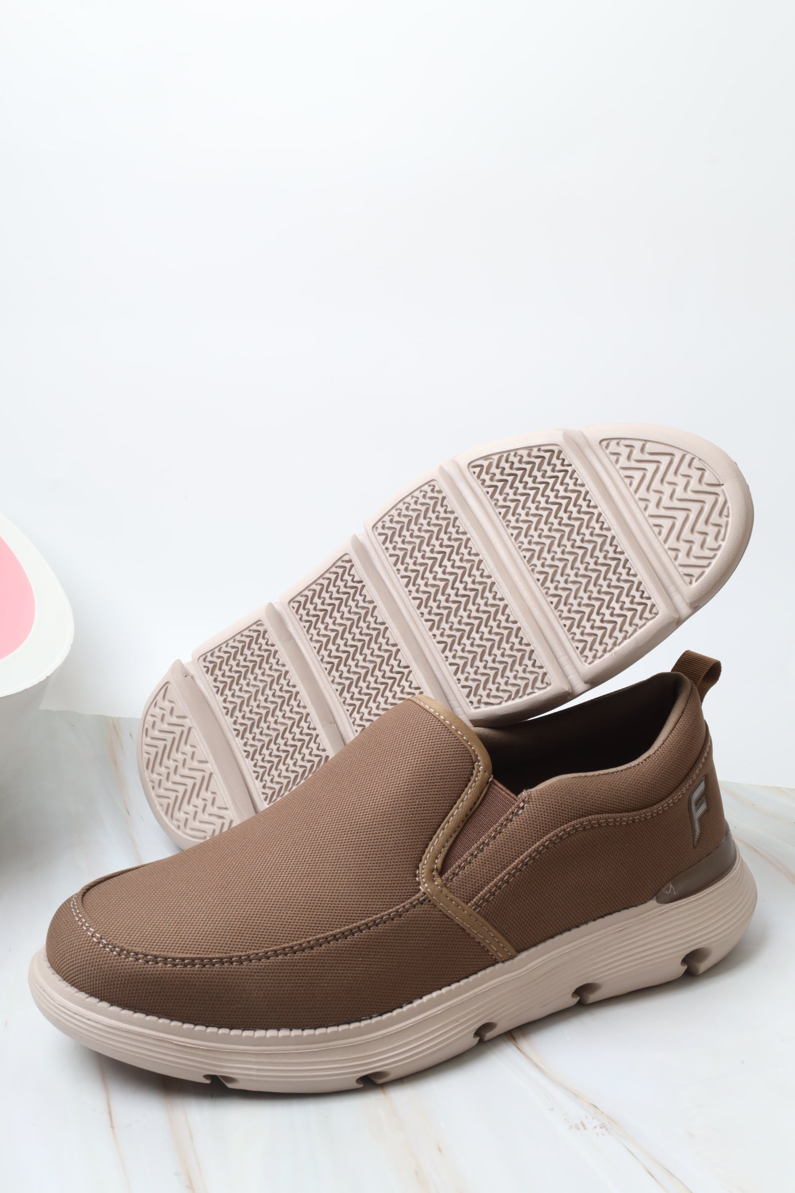 حذاء رياضي رجالي 16716