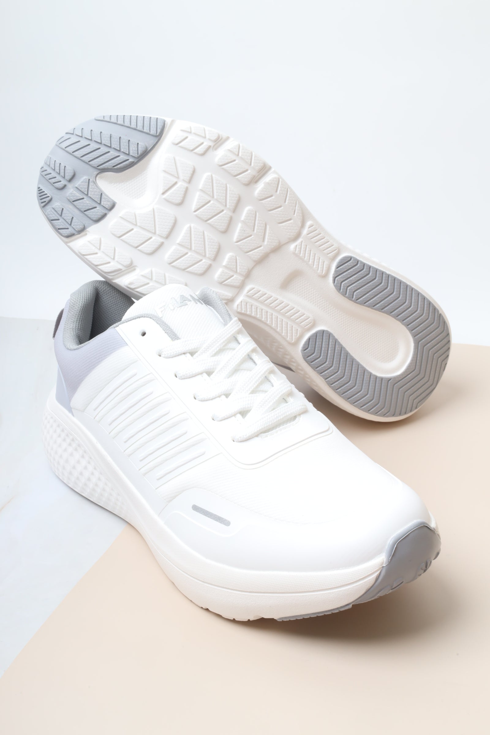 حذاء رياضي رجالي 24106