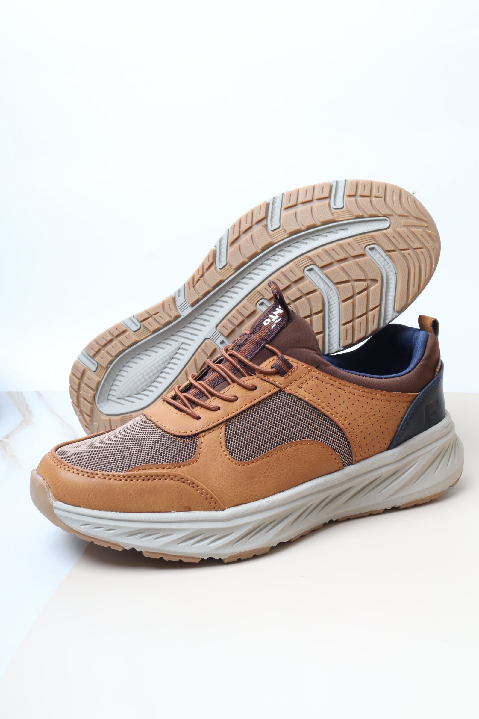 حذاء رياضي رجالي 28445