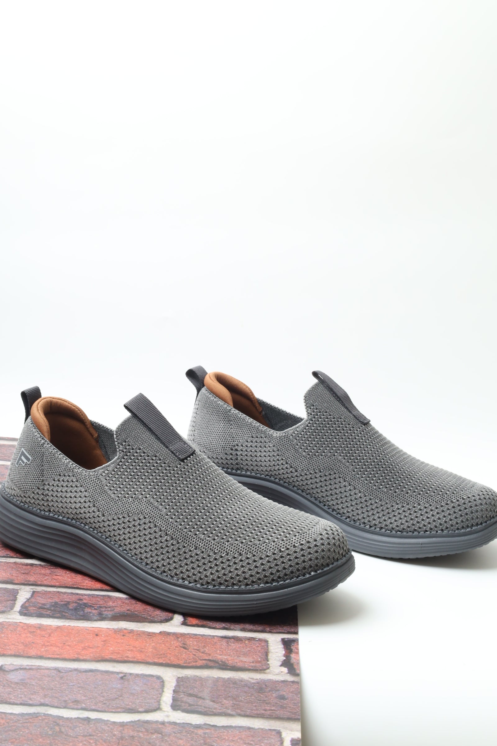 حذاء رياضي رجالي 28441