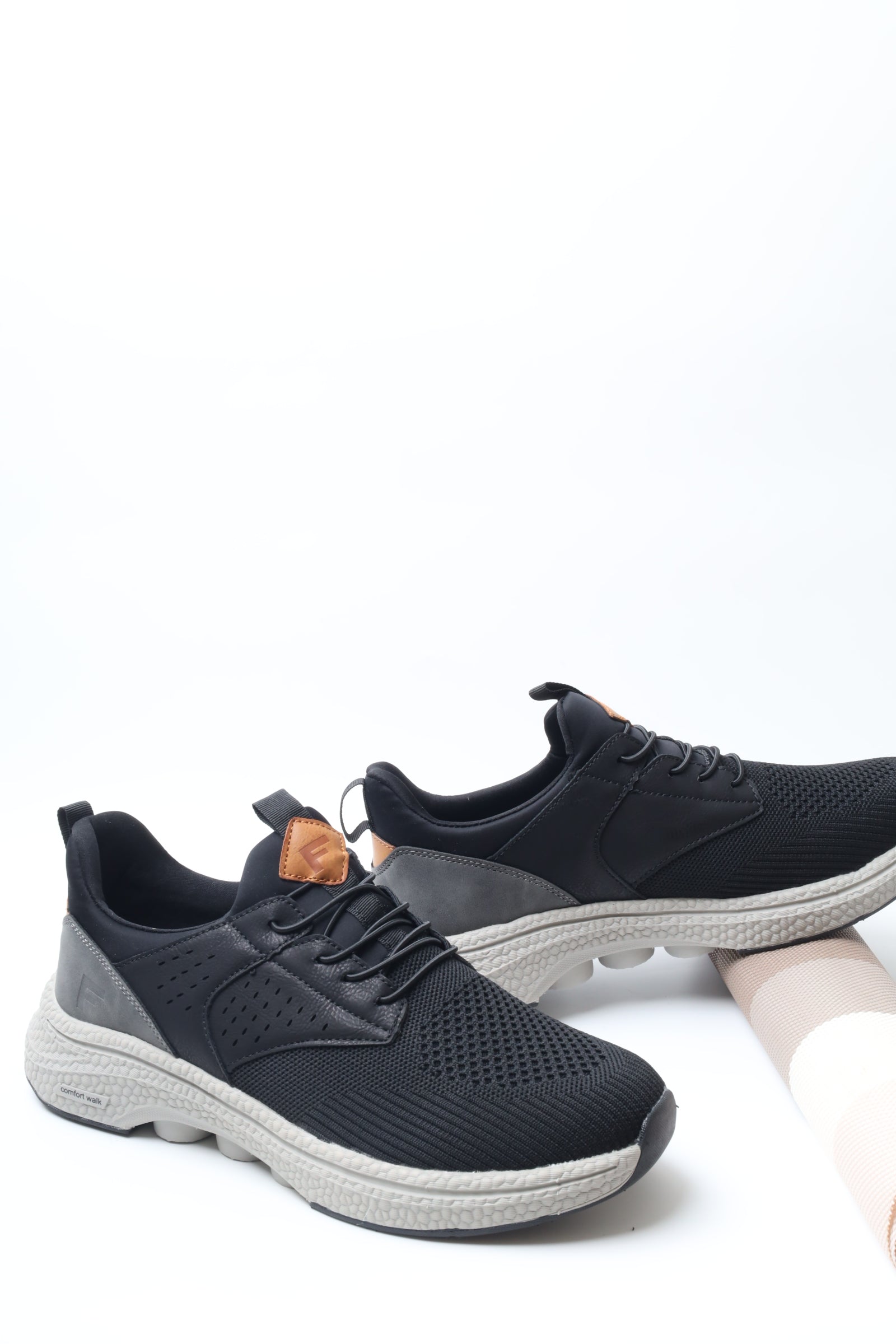 حذاء رياضي رجالي 28452