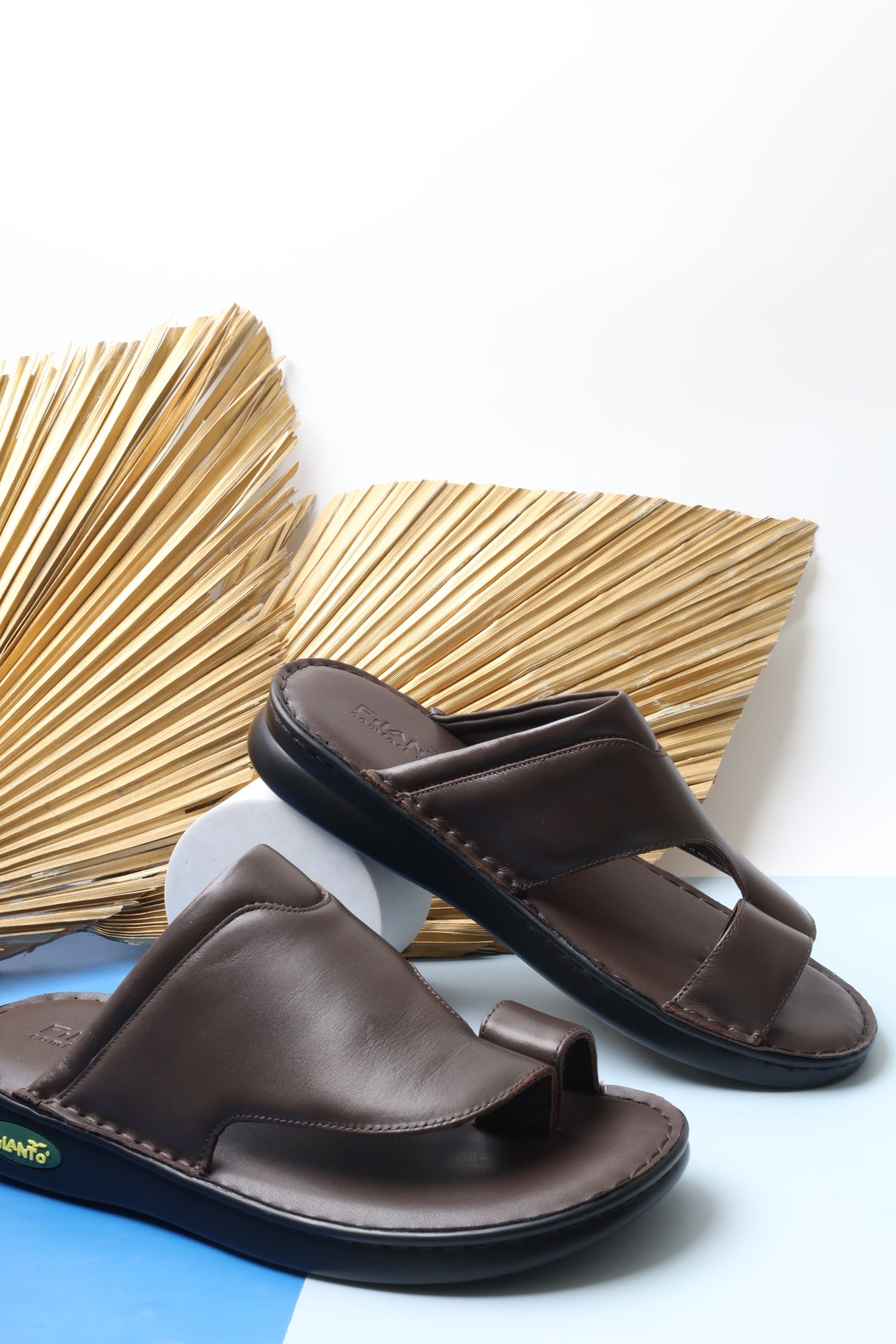 صندل رجالي 19701