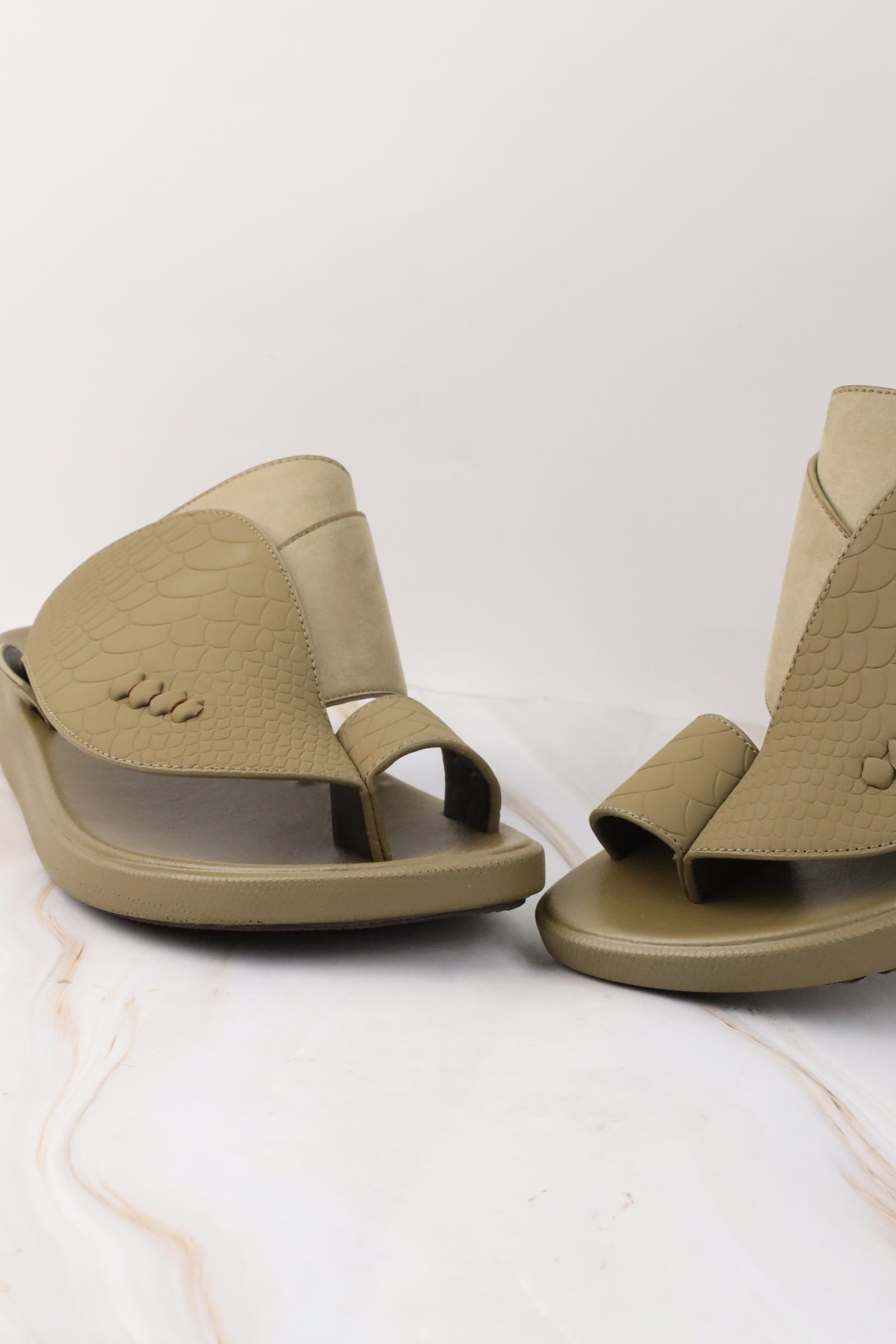 Men's Sharqi 33127
