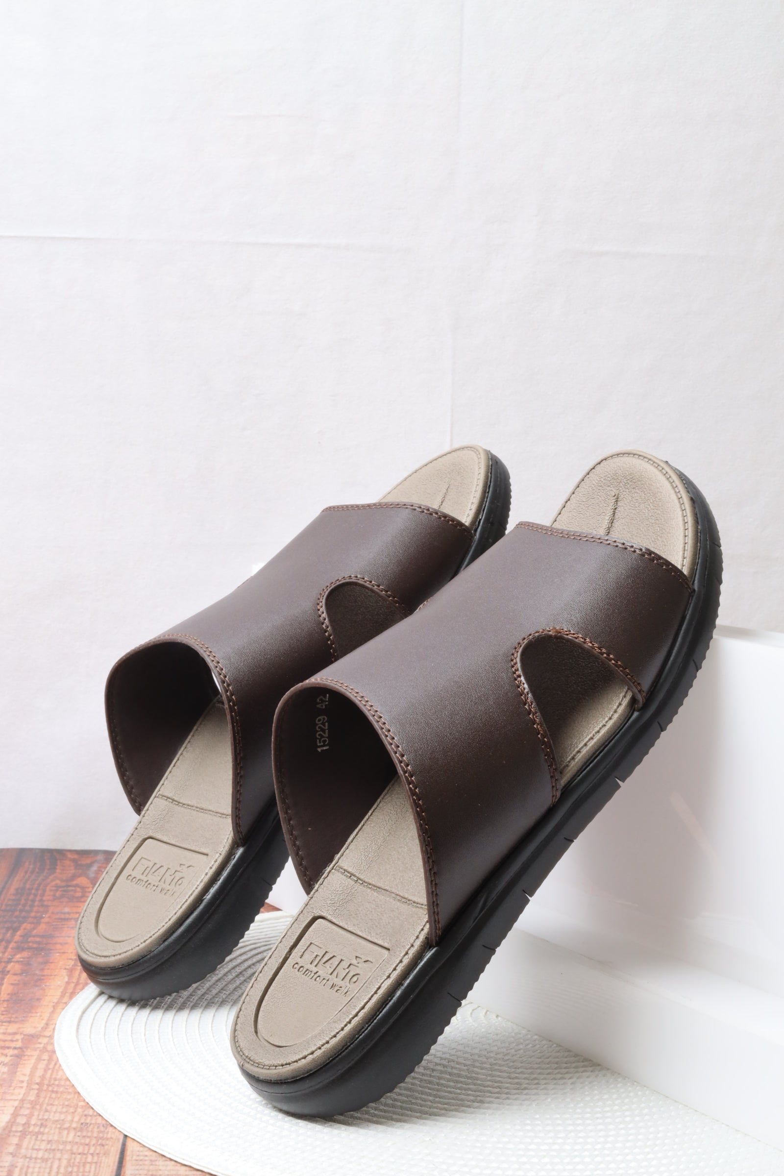 Men's sandal 15229