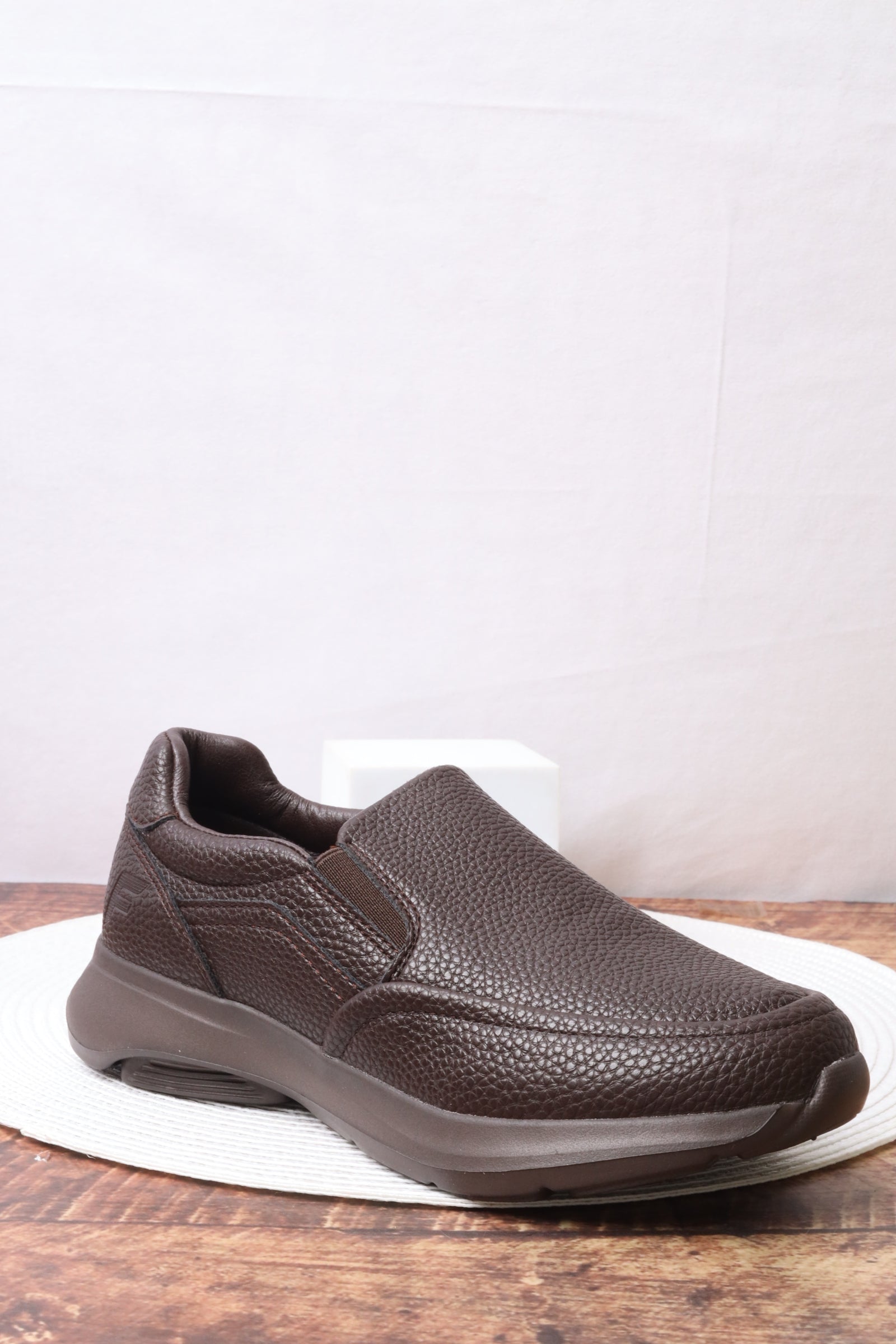 حذاء ولادي 19611