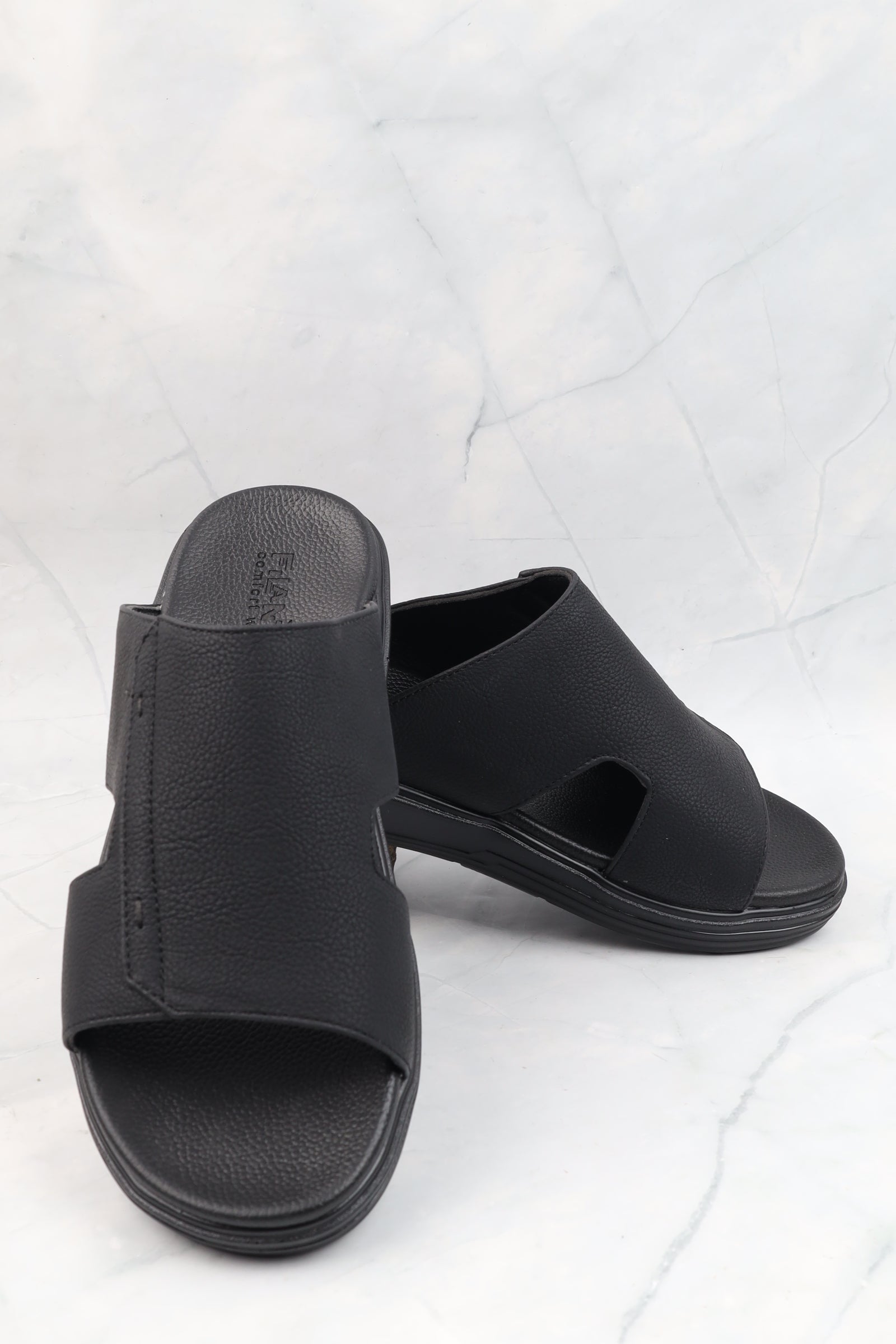 Men's Sandal 27744