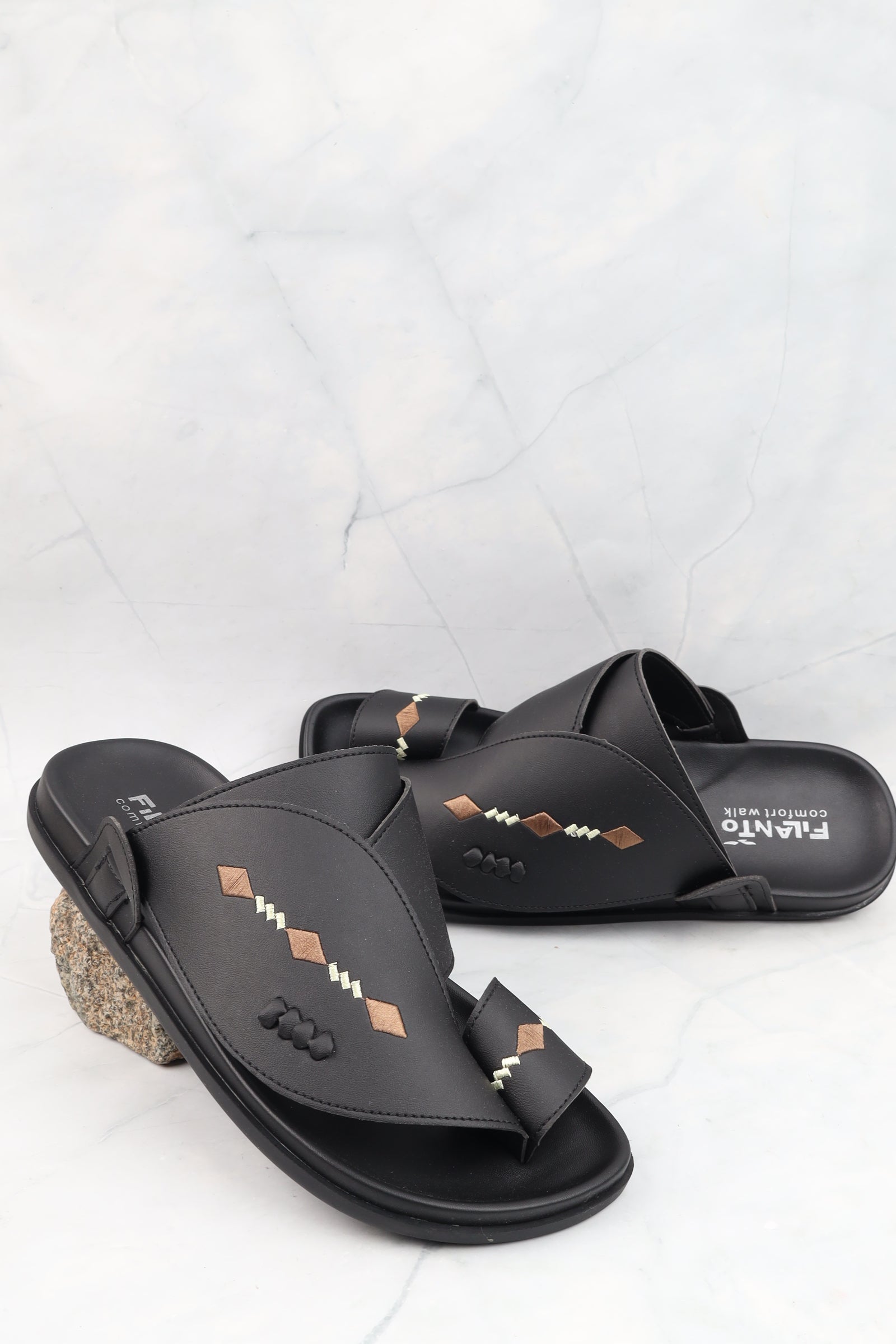 Men's Sharqi 23281