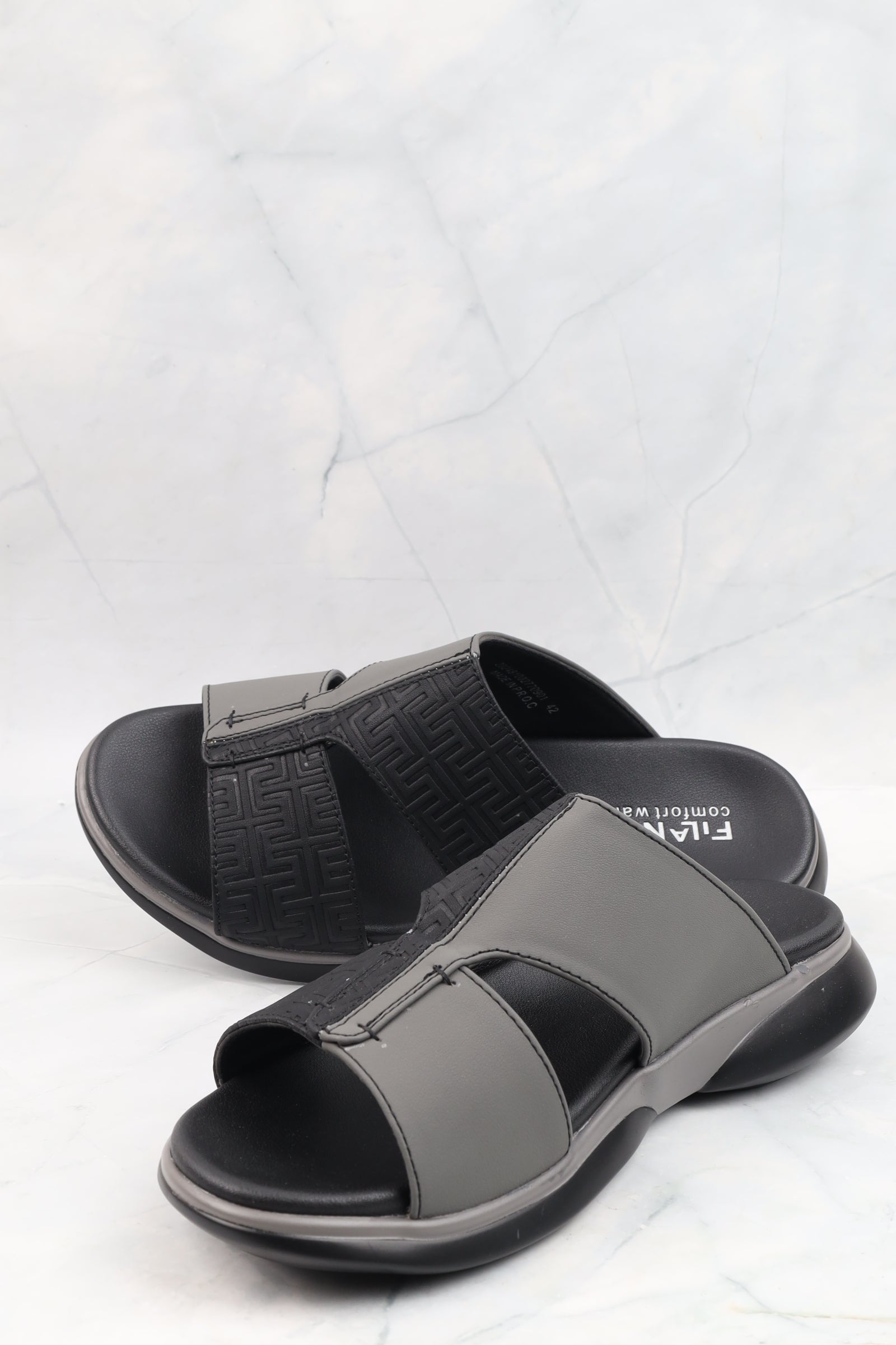 Men's Sandal 27709