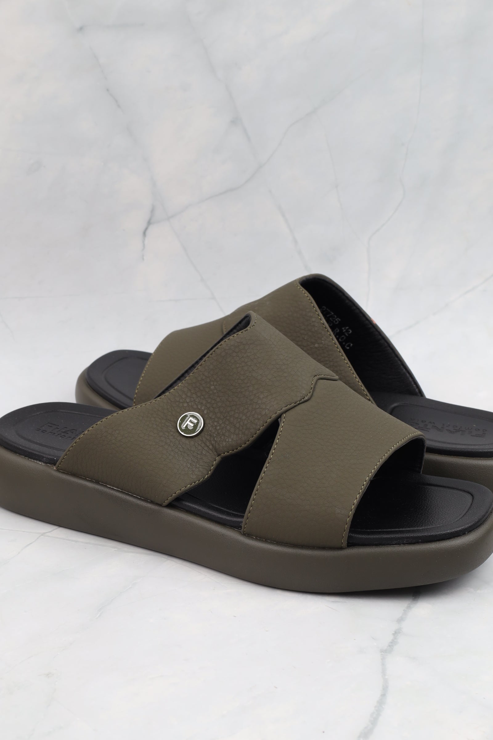 Men's Sandal 27725