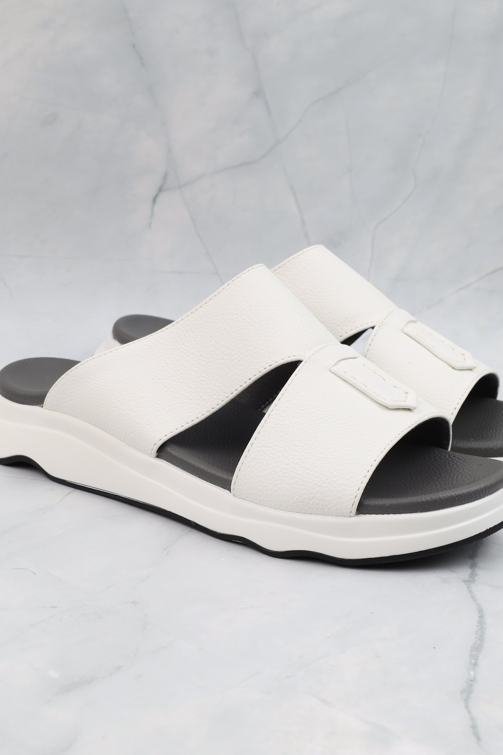 Men's Sandal 27731