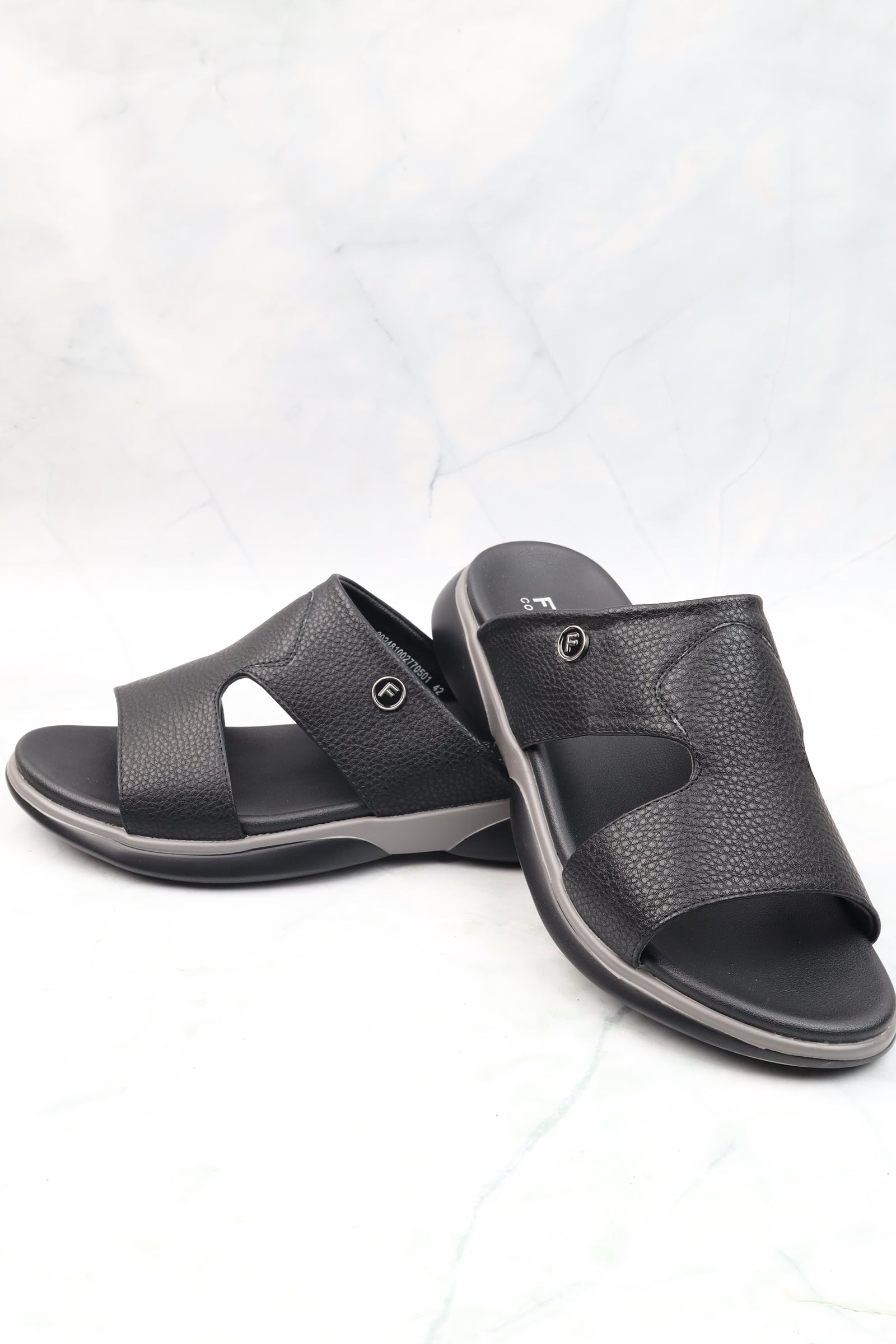 Men's Sandal 27705