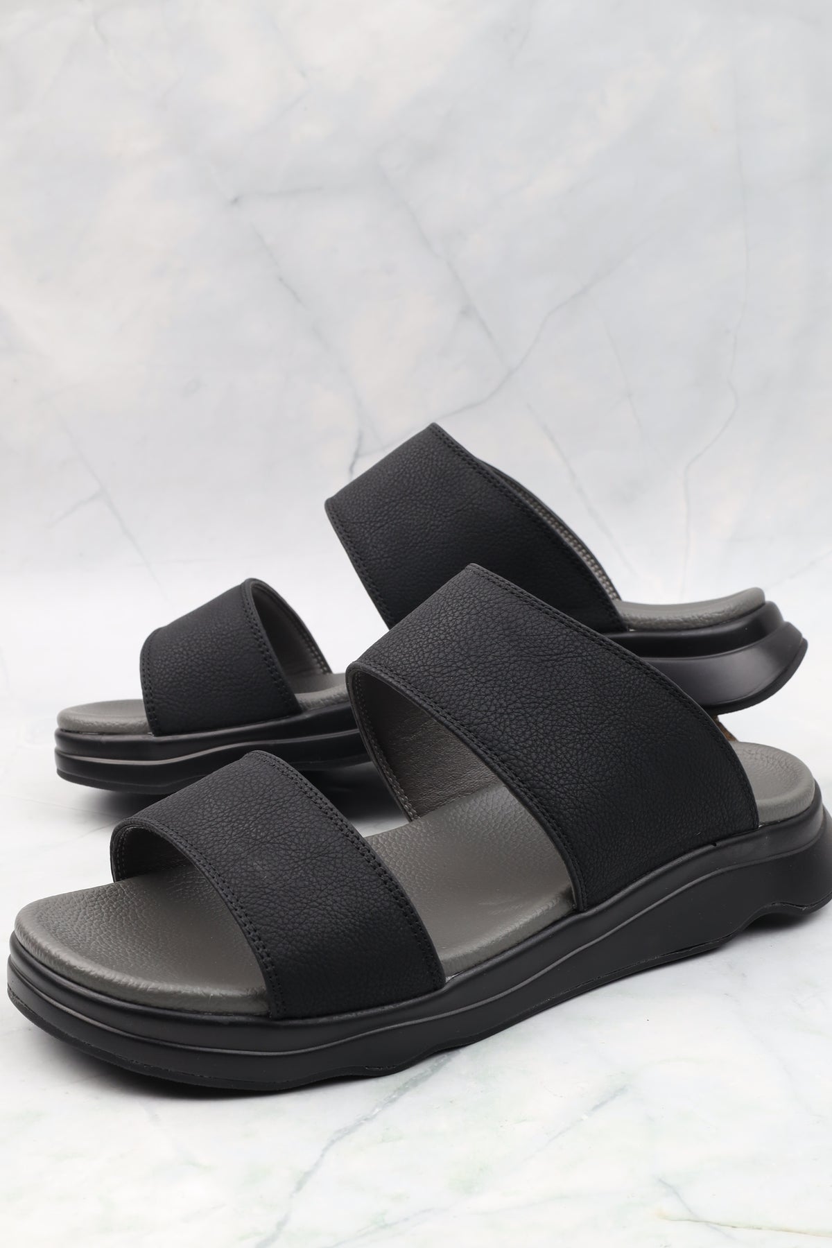 Men's Sandal 27732