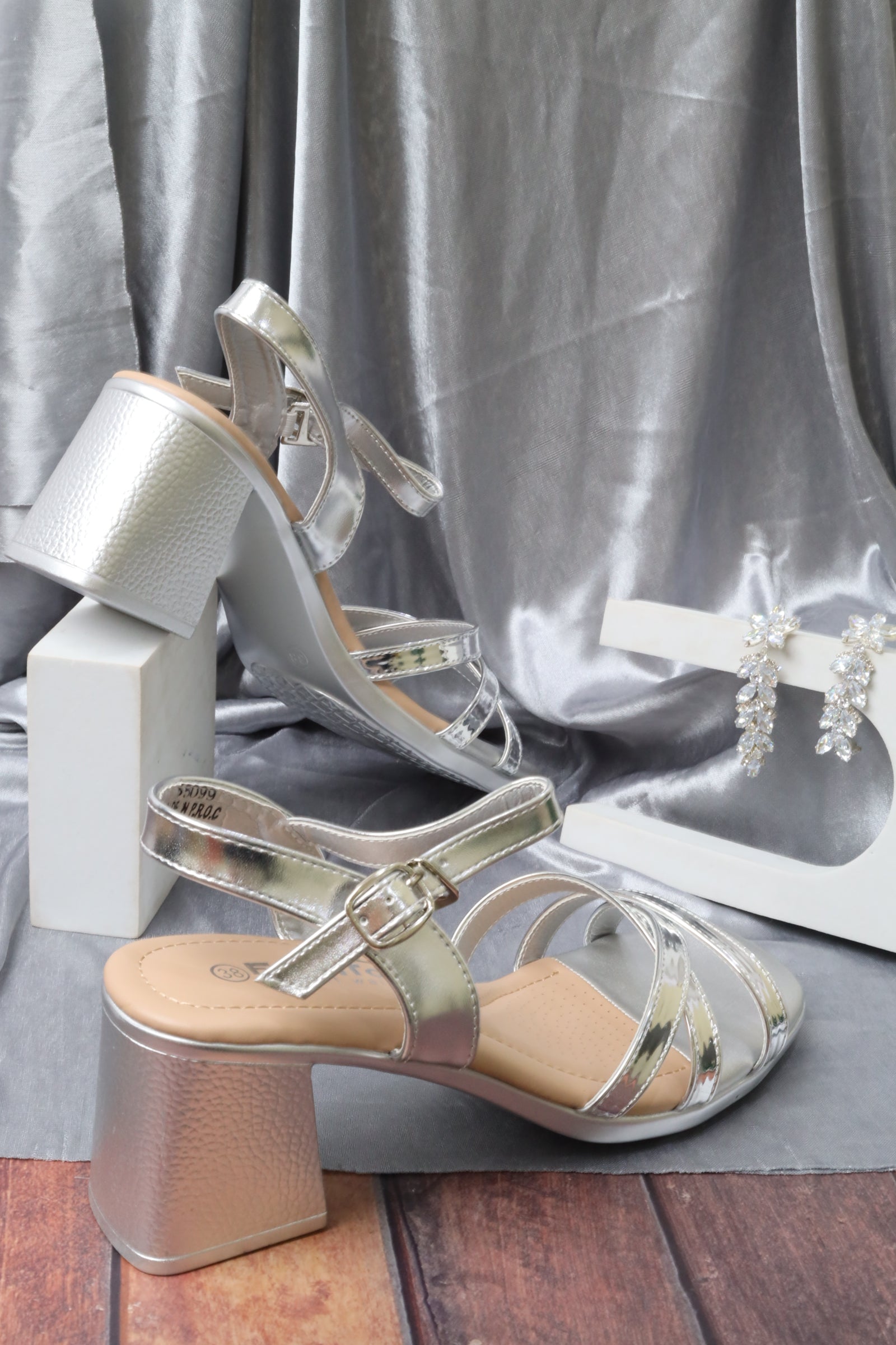 Women's heeled sandals 55099