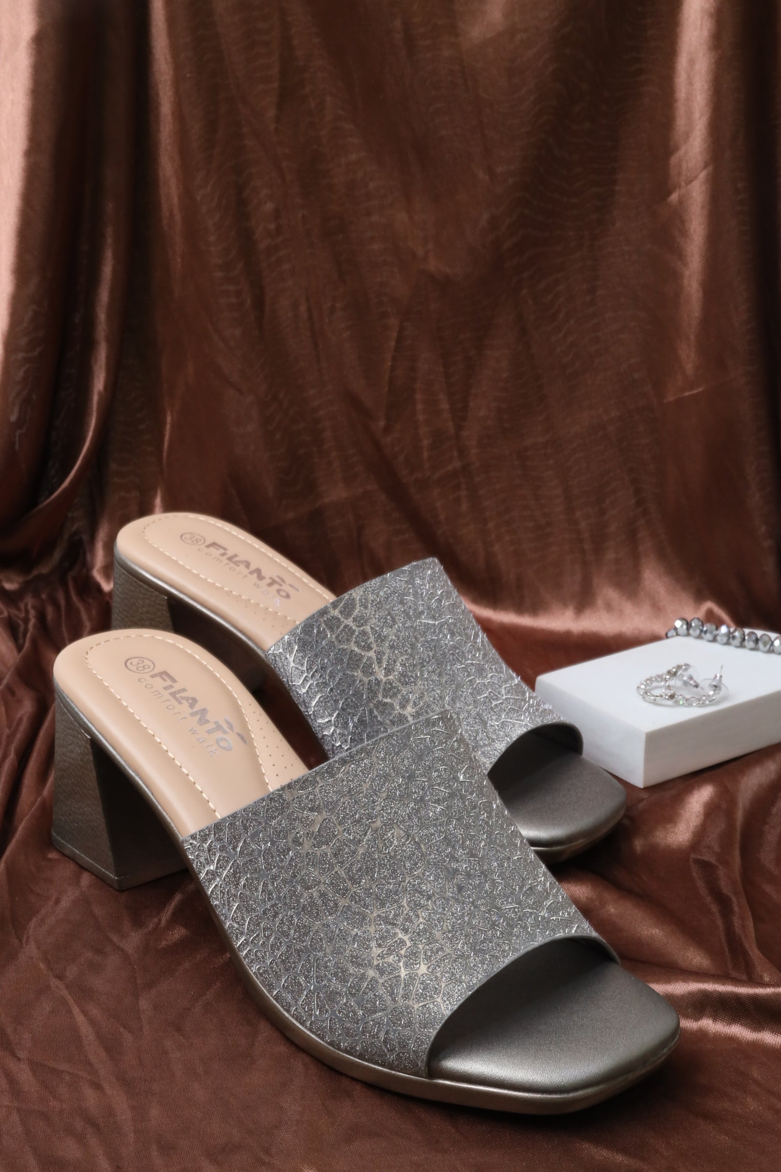 Women's heeled sandals 55098