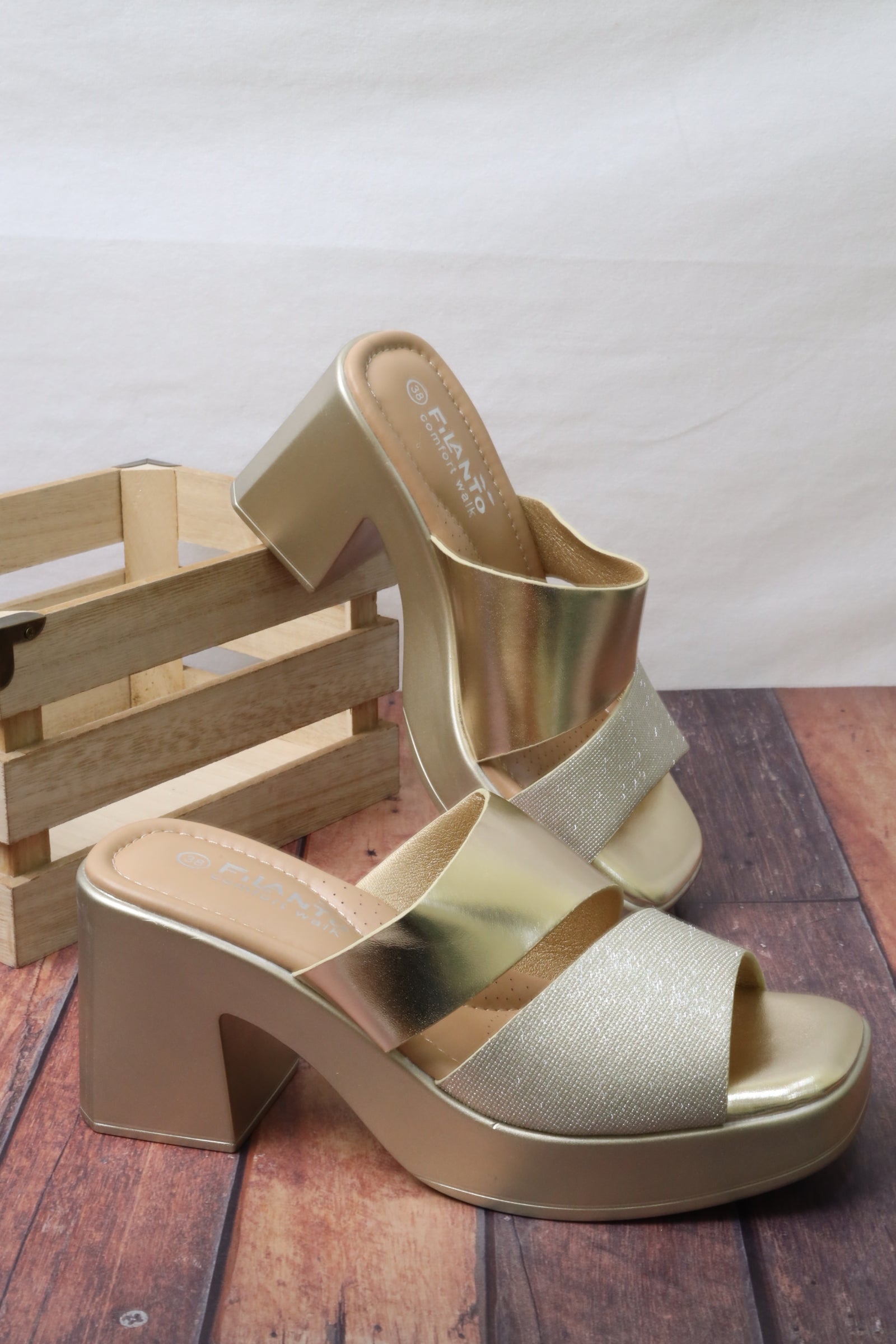 Women's heeled sandals 55066