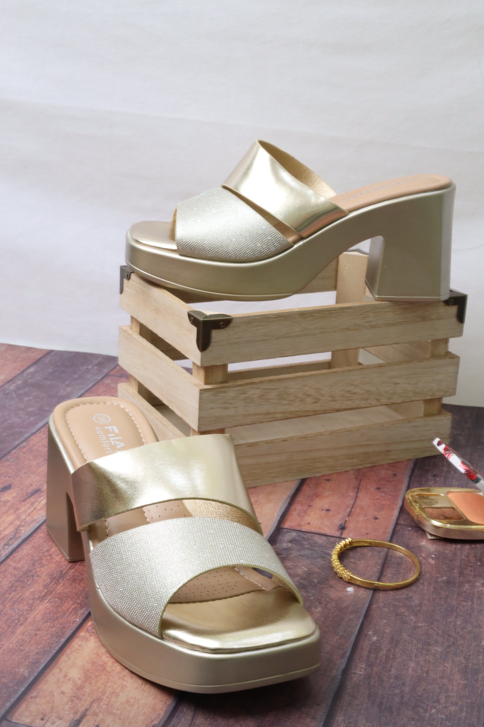 Women's heeled sandals 55066