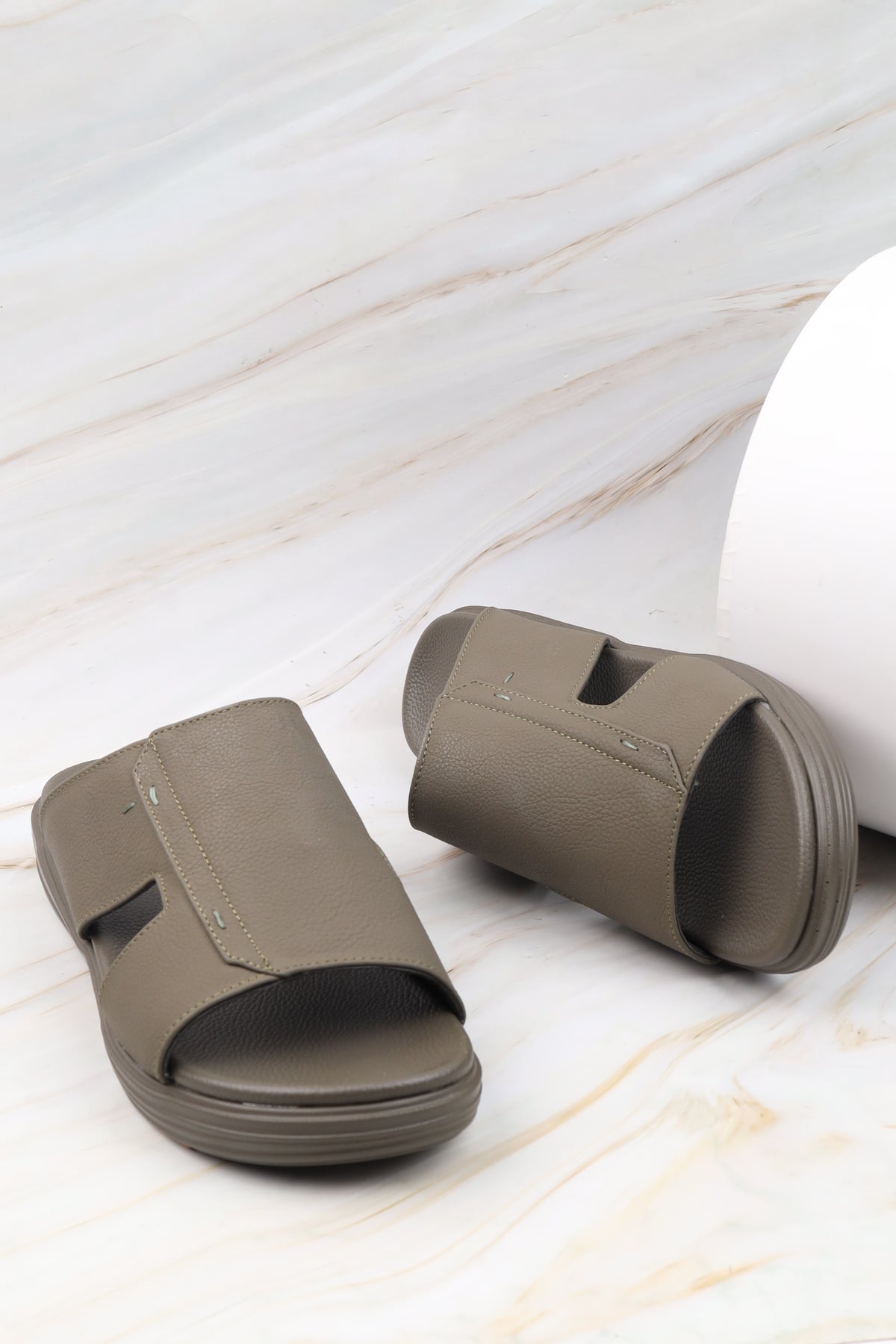 Men's Sandal 27744
