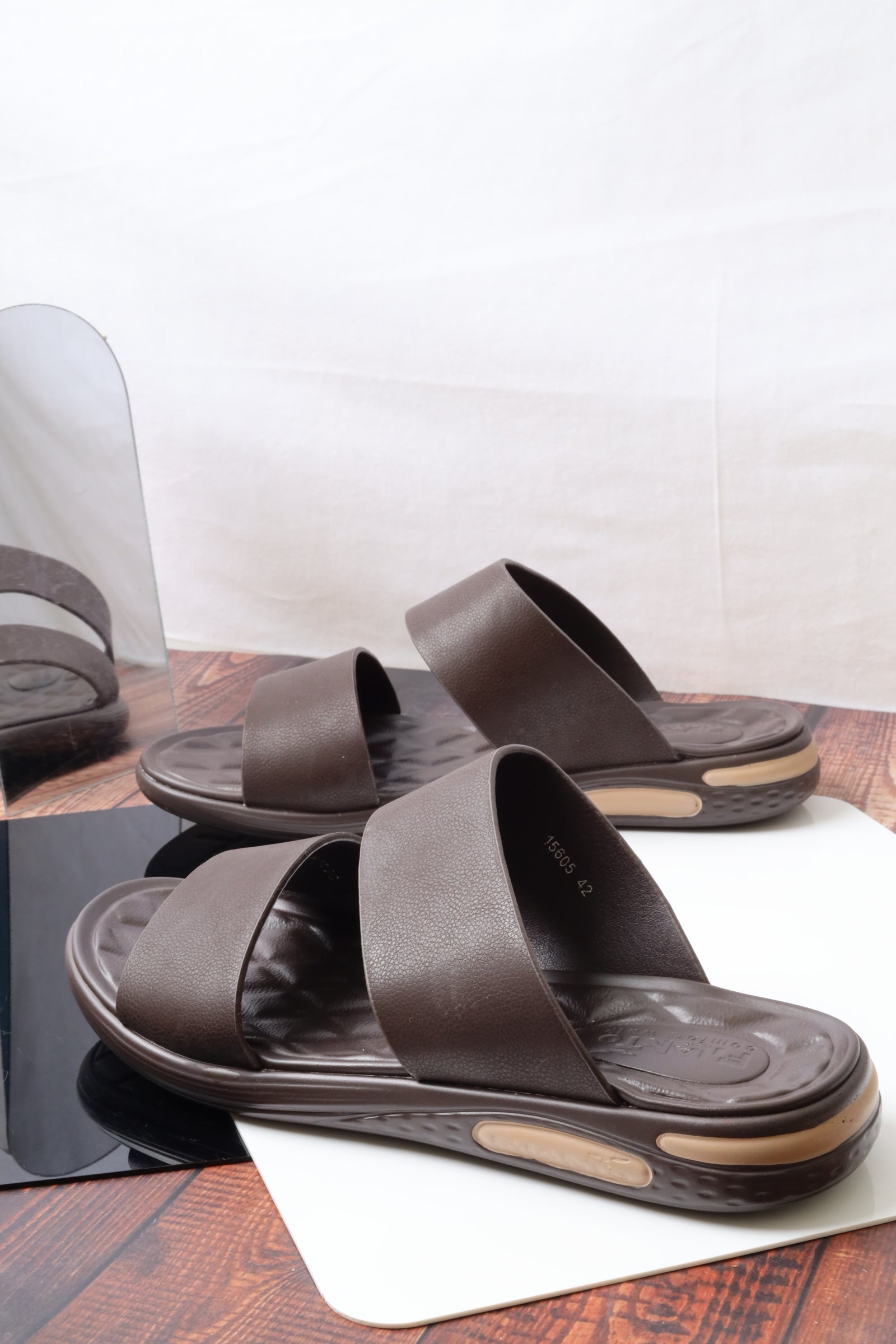 Men's sandal 15605