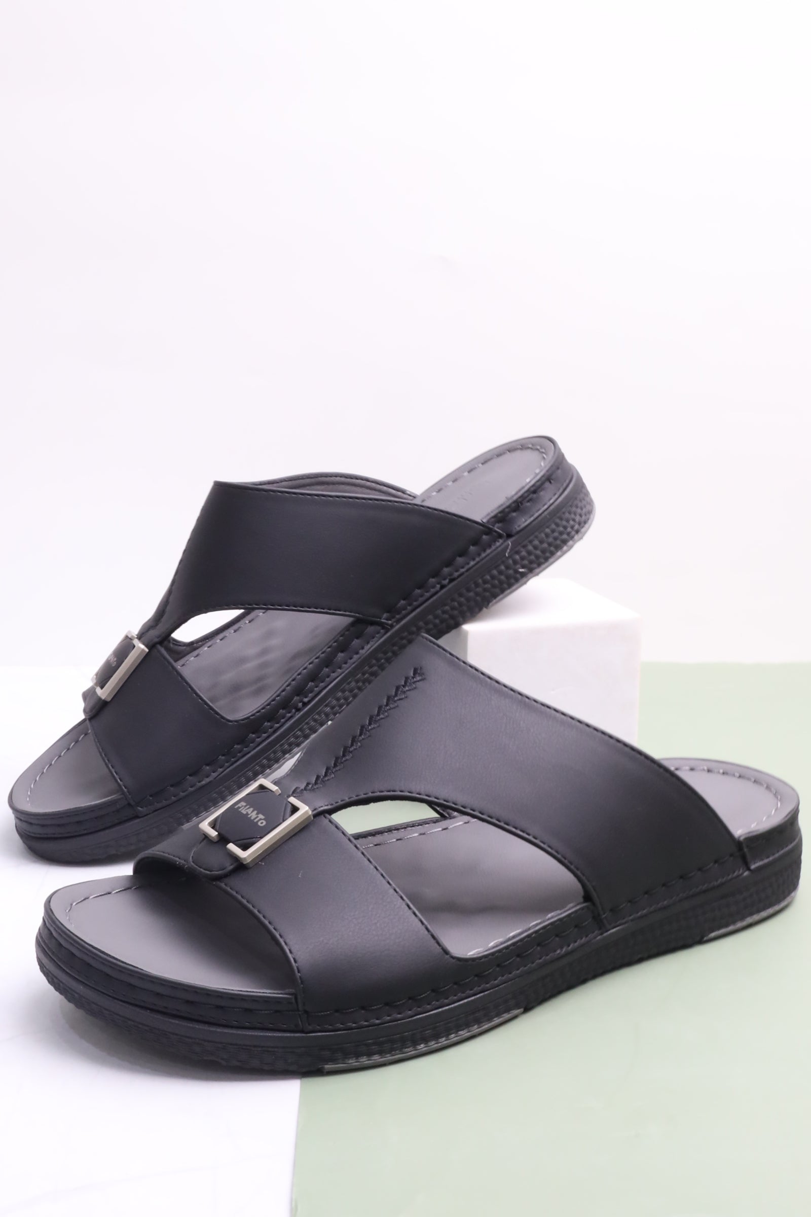 Men's sandal 45535