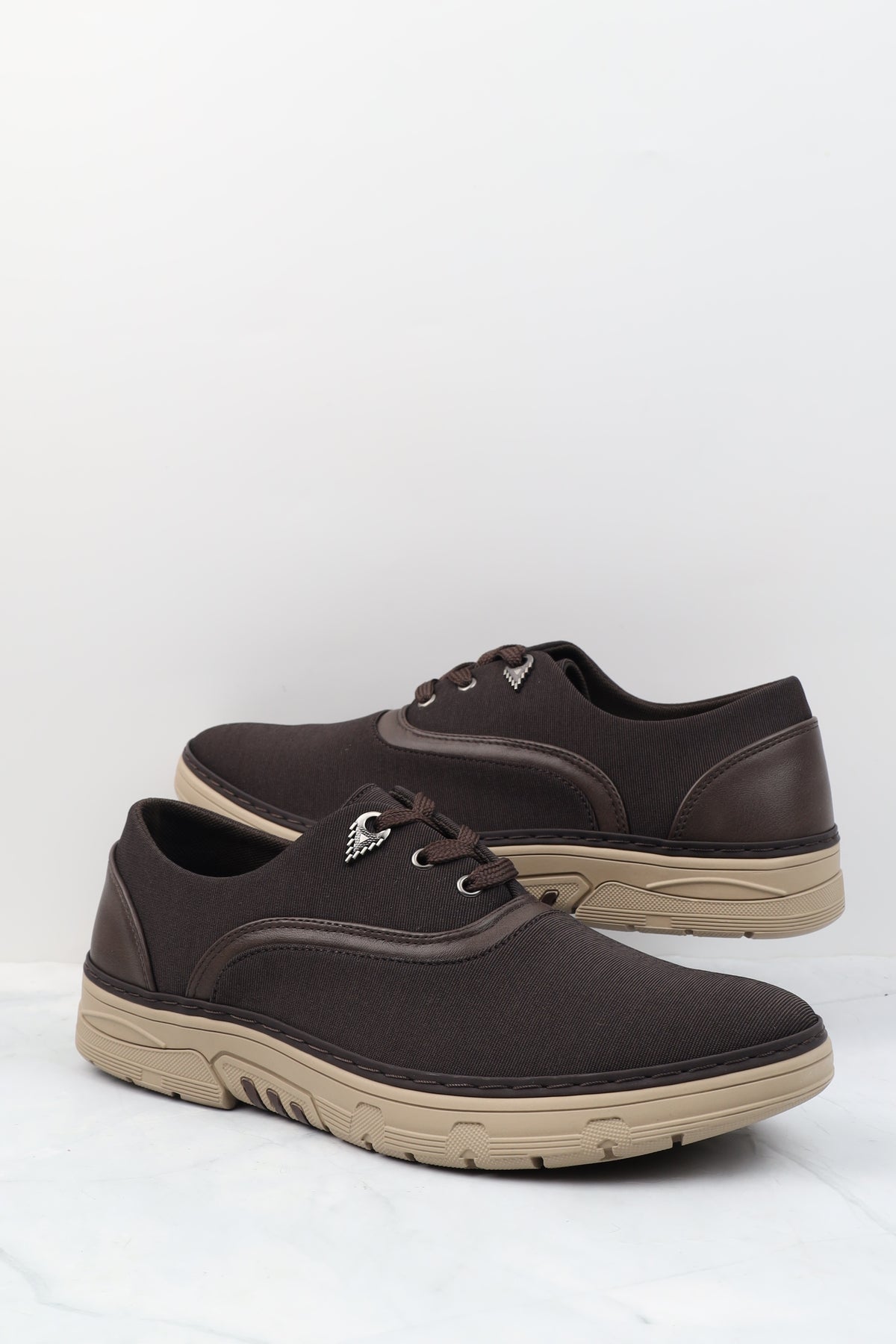 Casual shoe 28519