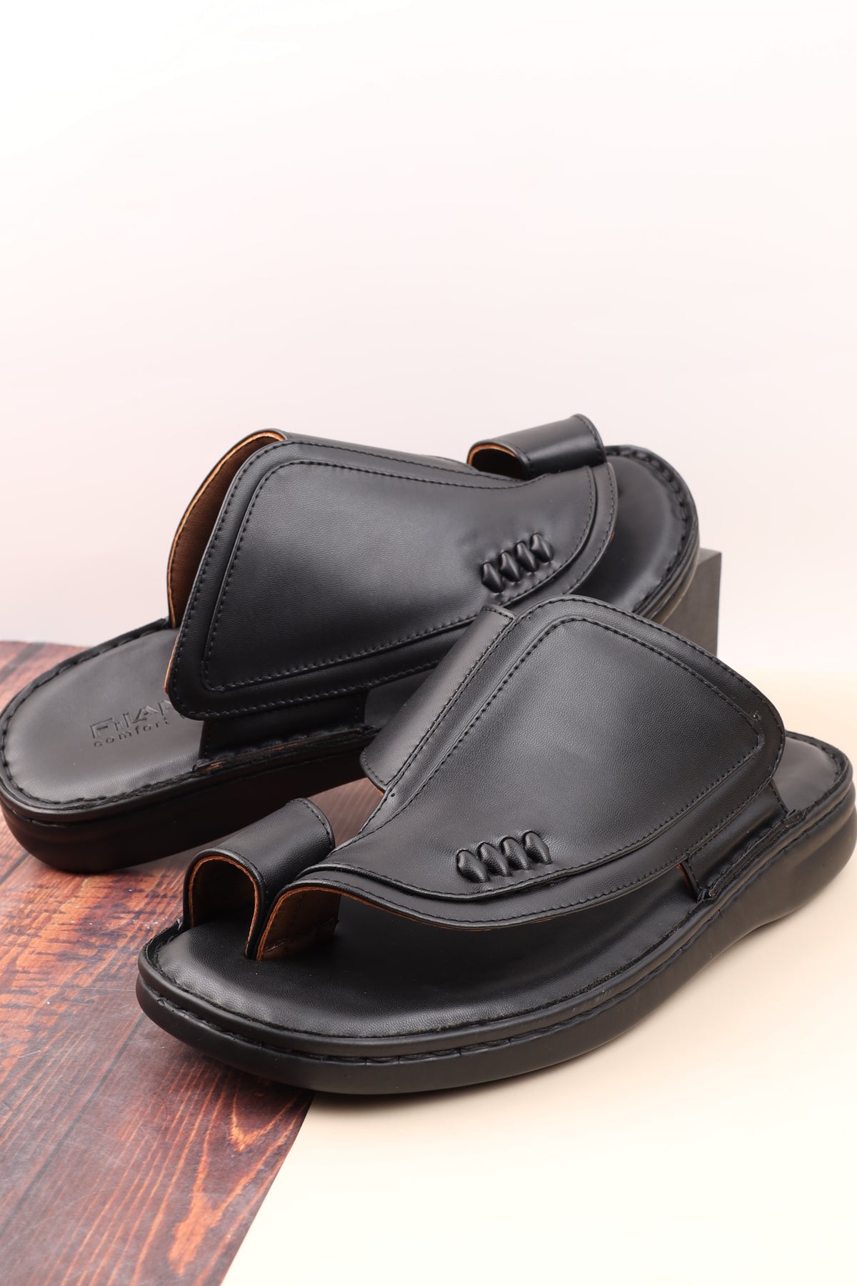 Men's Sandal 26608