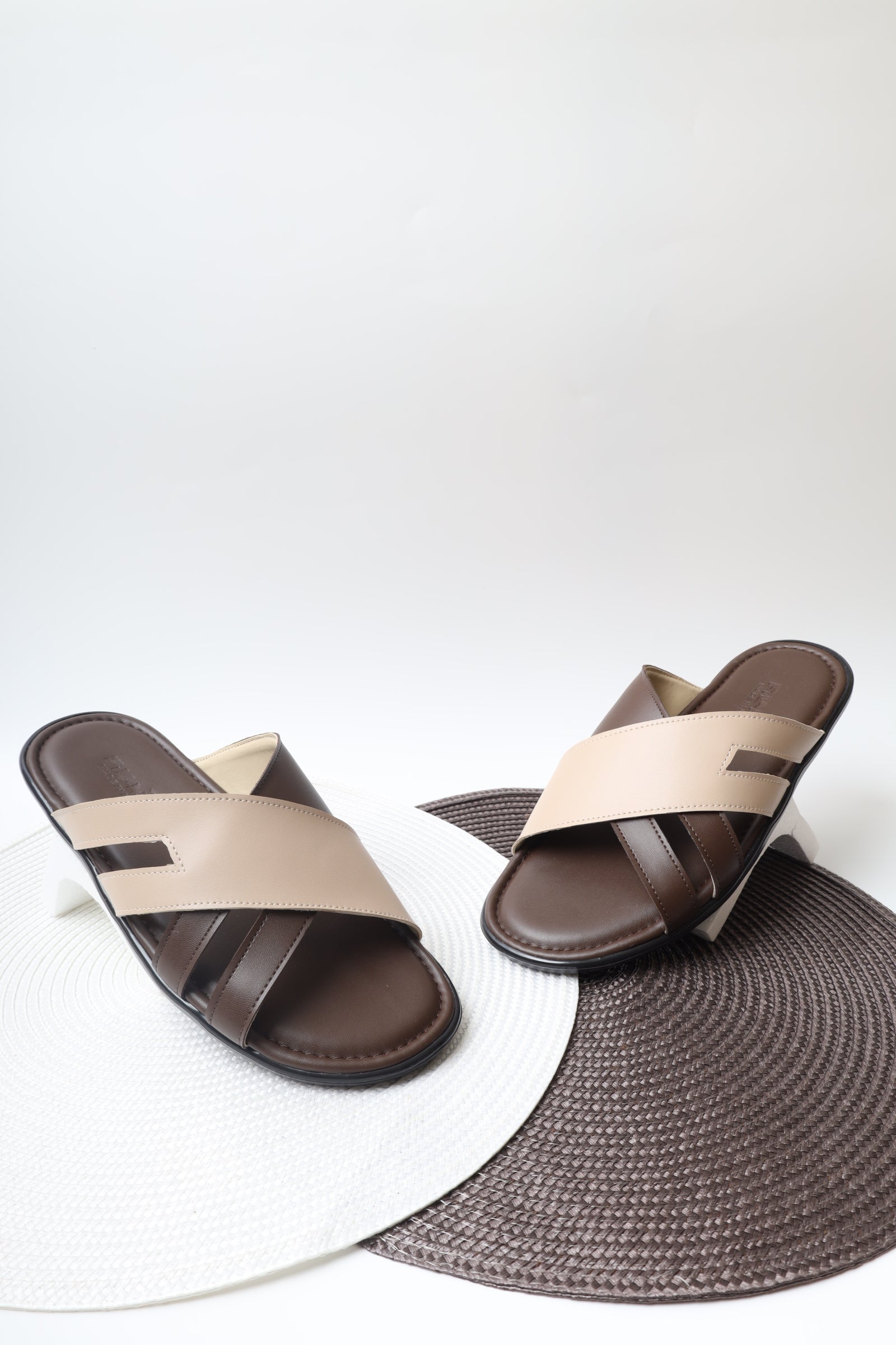 Italian sandal 1231086