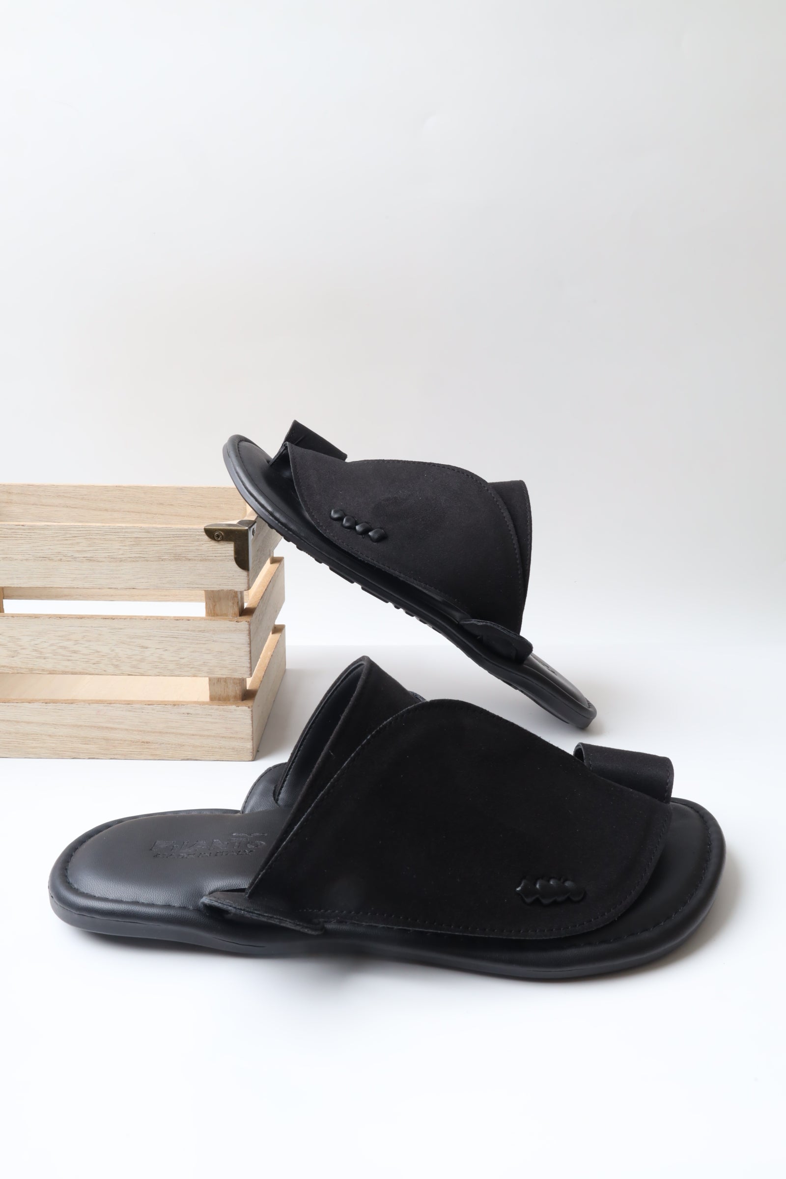 Italian Sharqi 1251010