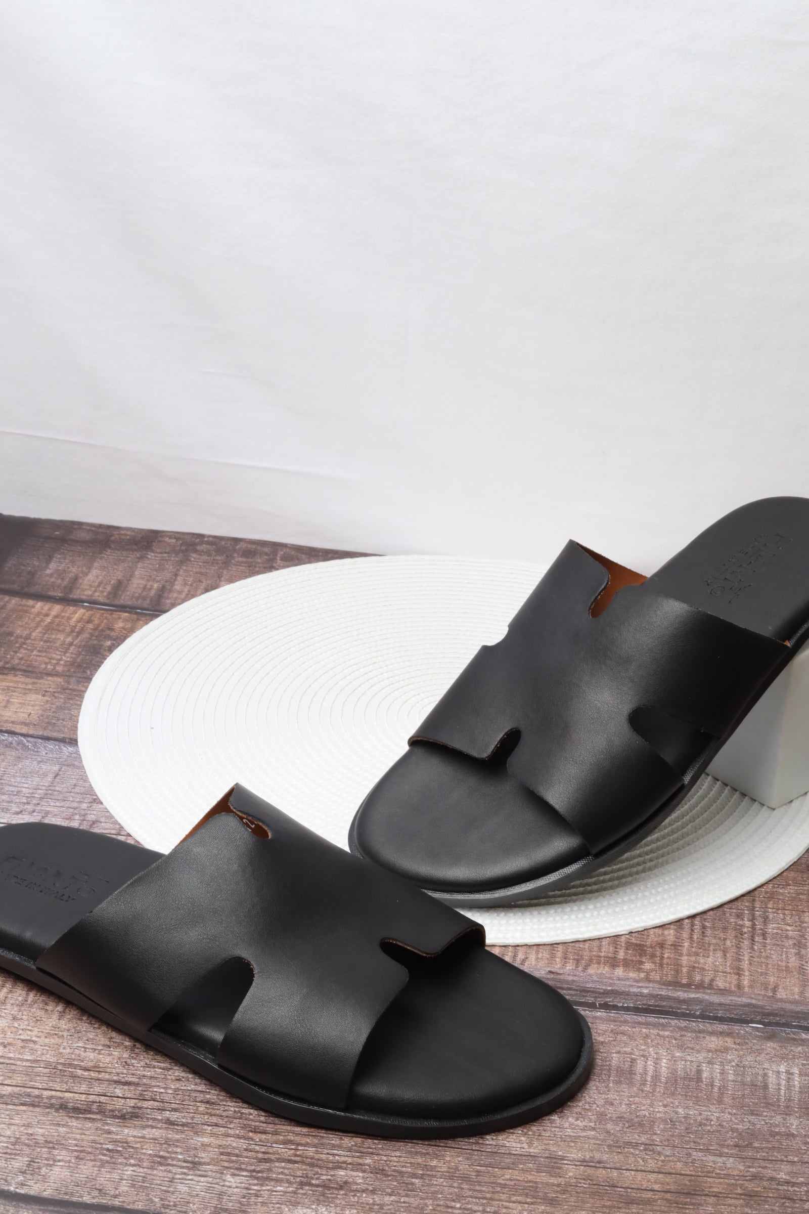 Italian sandal 1231043